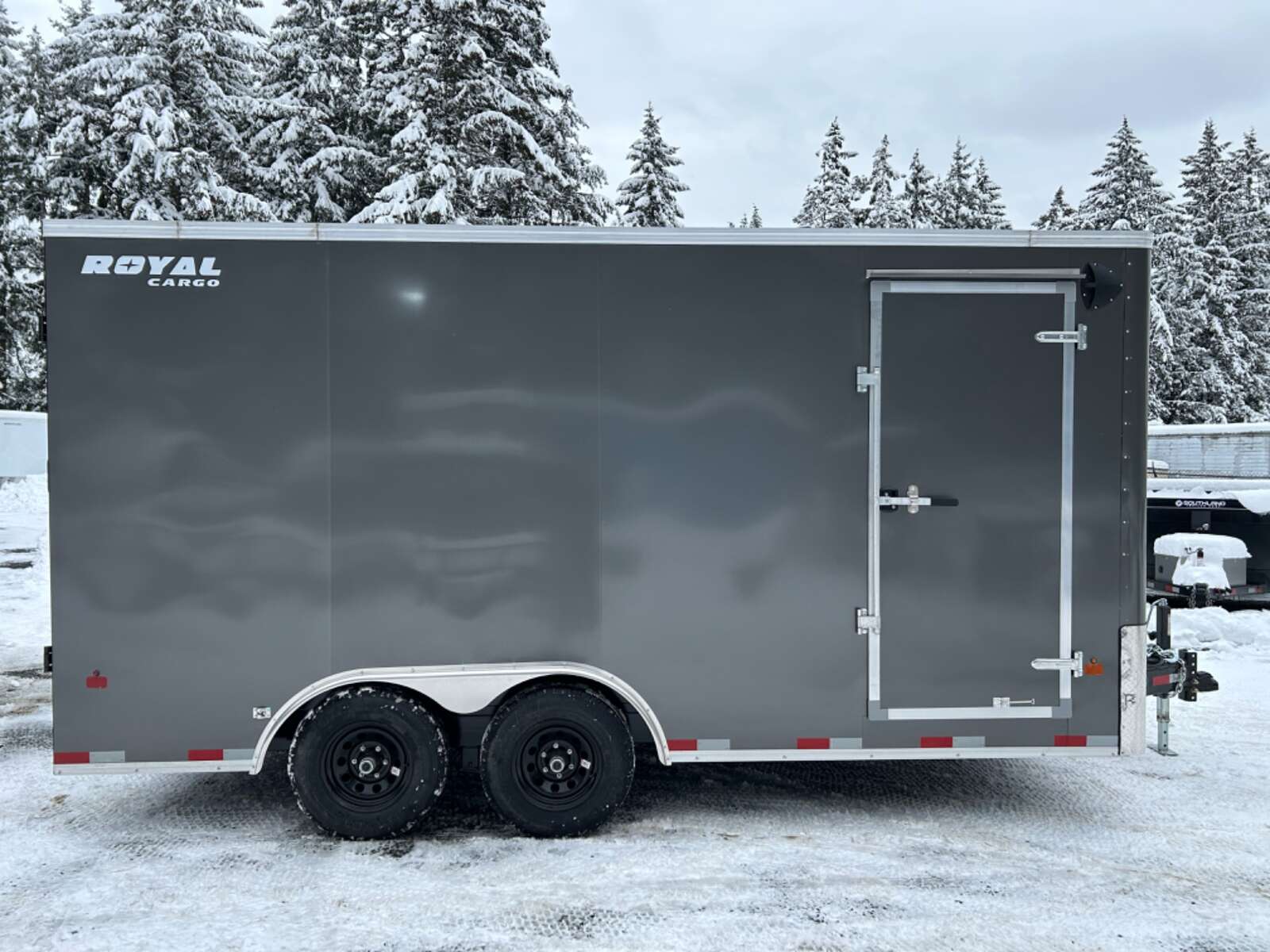 Photo of 2025 Royal Cargo 8.5X16' 11,400LB GVW - BARN DOORS 86" 