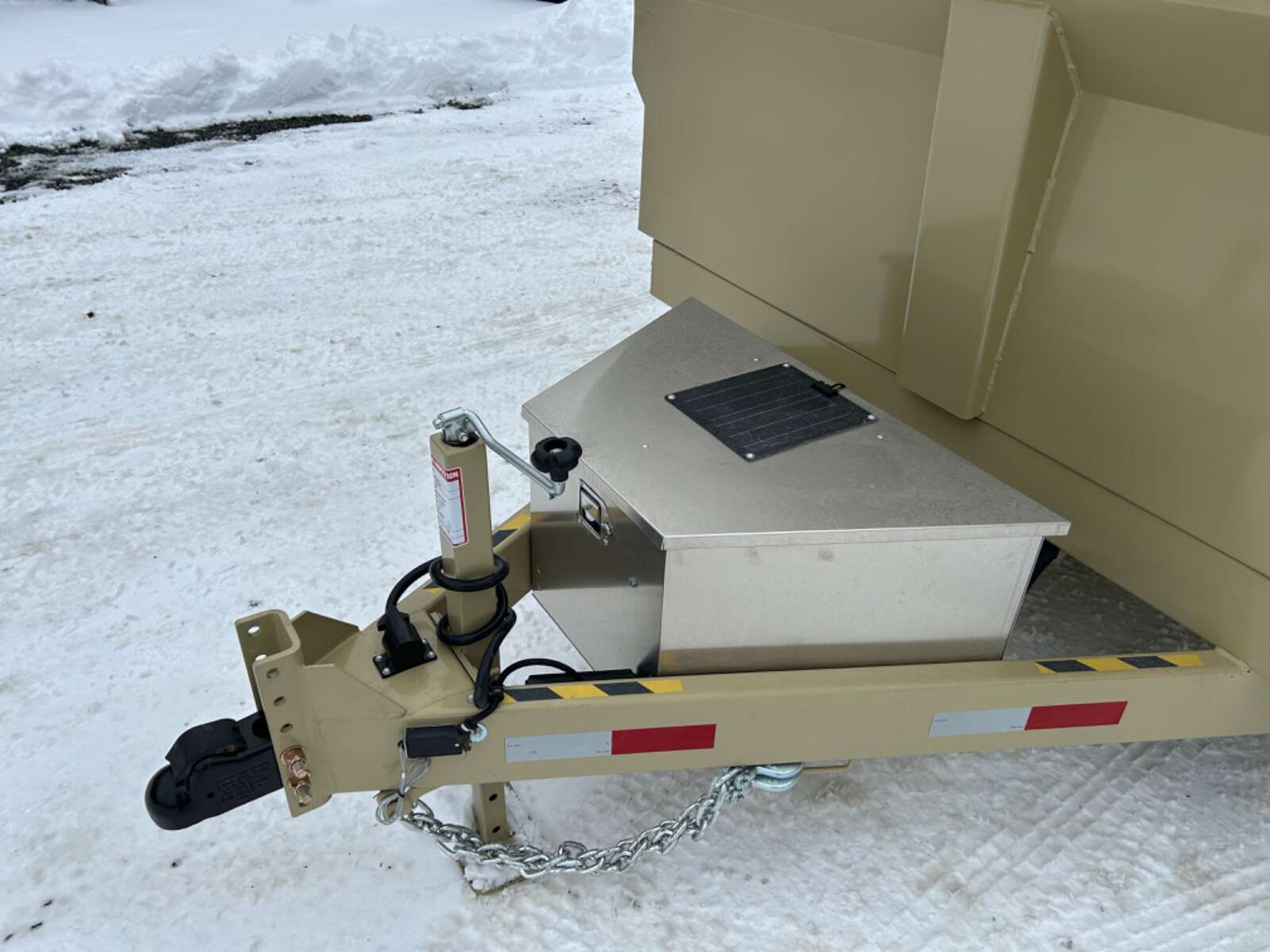 Photo of 2026 Southland 7X14 15,400LB GVW Dump Trailer - Sandstone