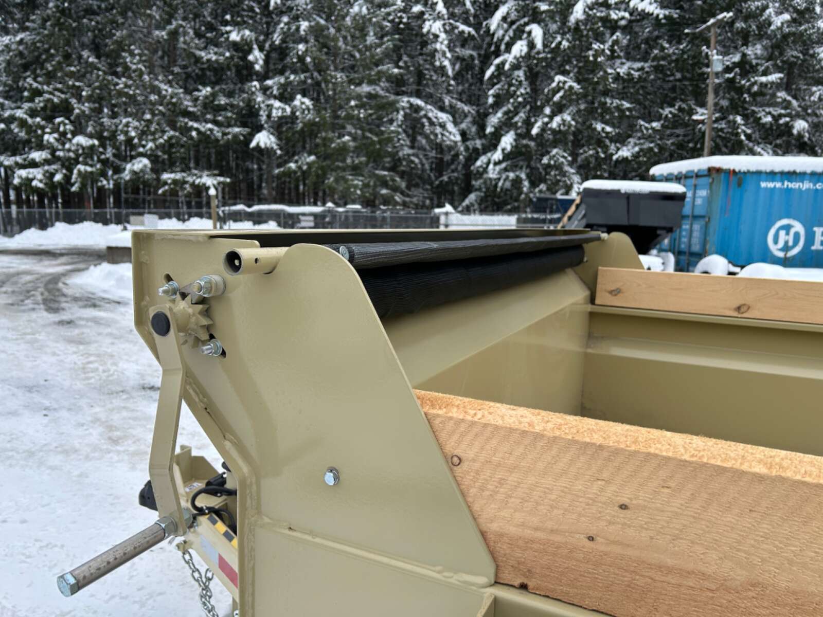 Photo of 2026 Southland 7X14 15,400LB GVW Dump Trailer - Sandstone