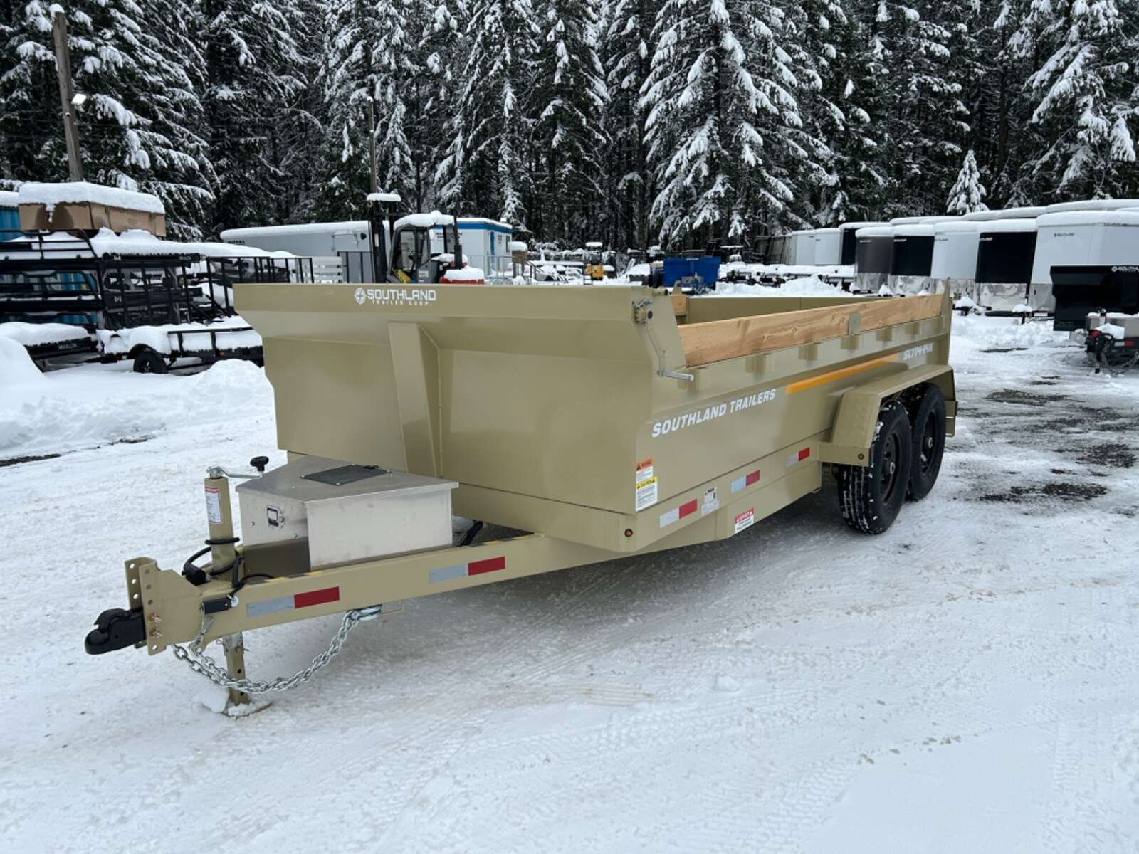 Photo of 2026 Southland 7X14 15,400LB GVW Dump Trailer - Sandstone