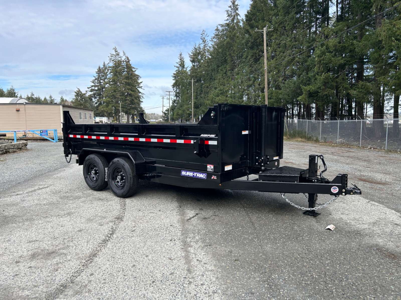 Photo of 2025 Sure-Trac 7X14 15,500LB GVW Telescopic Dump Trailer