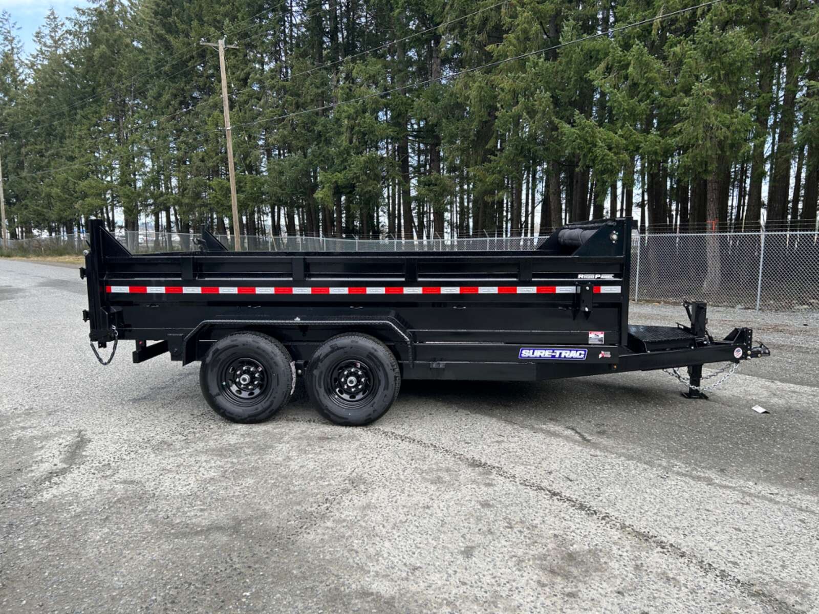 Photo of 2025 Sure-Trac 7X14 15,500LB GVW Telescopic Dump Trailer