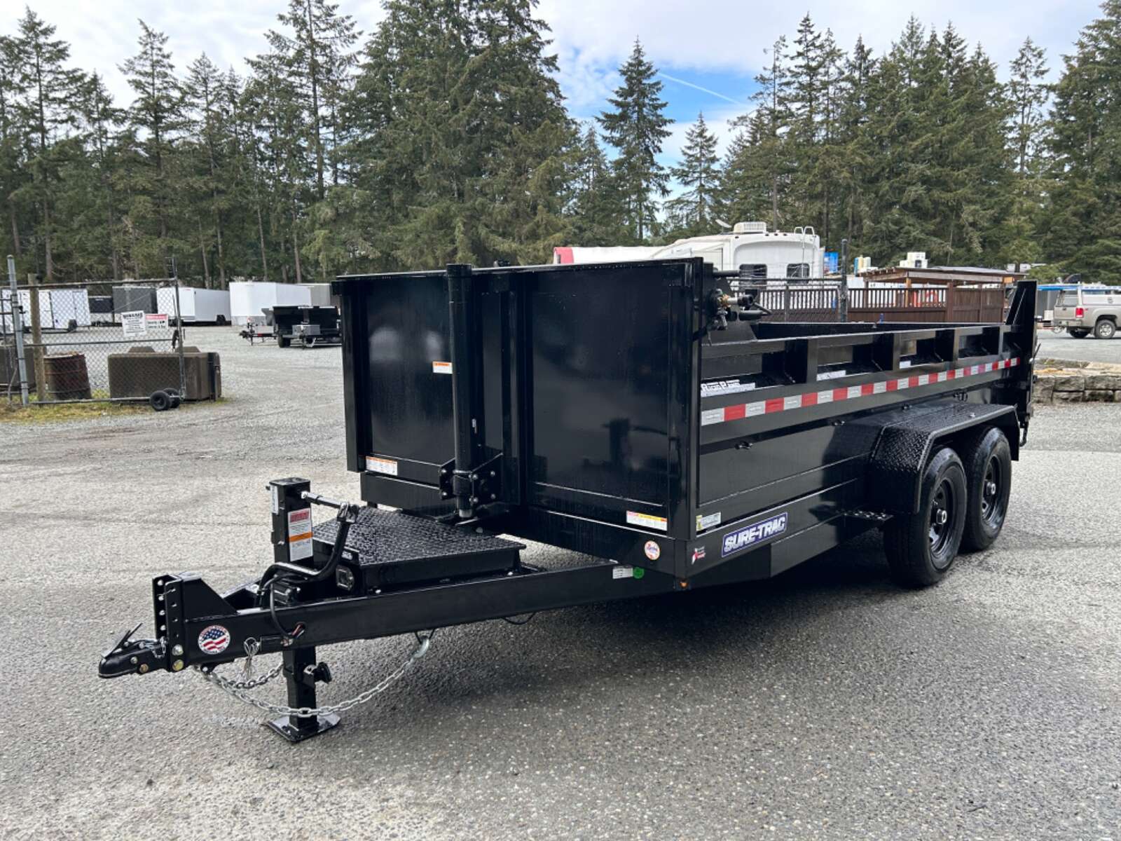 Photo of 2025 Sure-Trac 7X14 15,500LB GVW Telescopic Dump Trailer