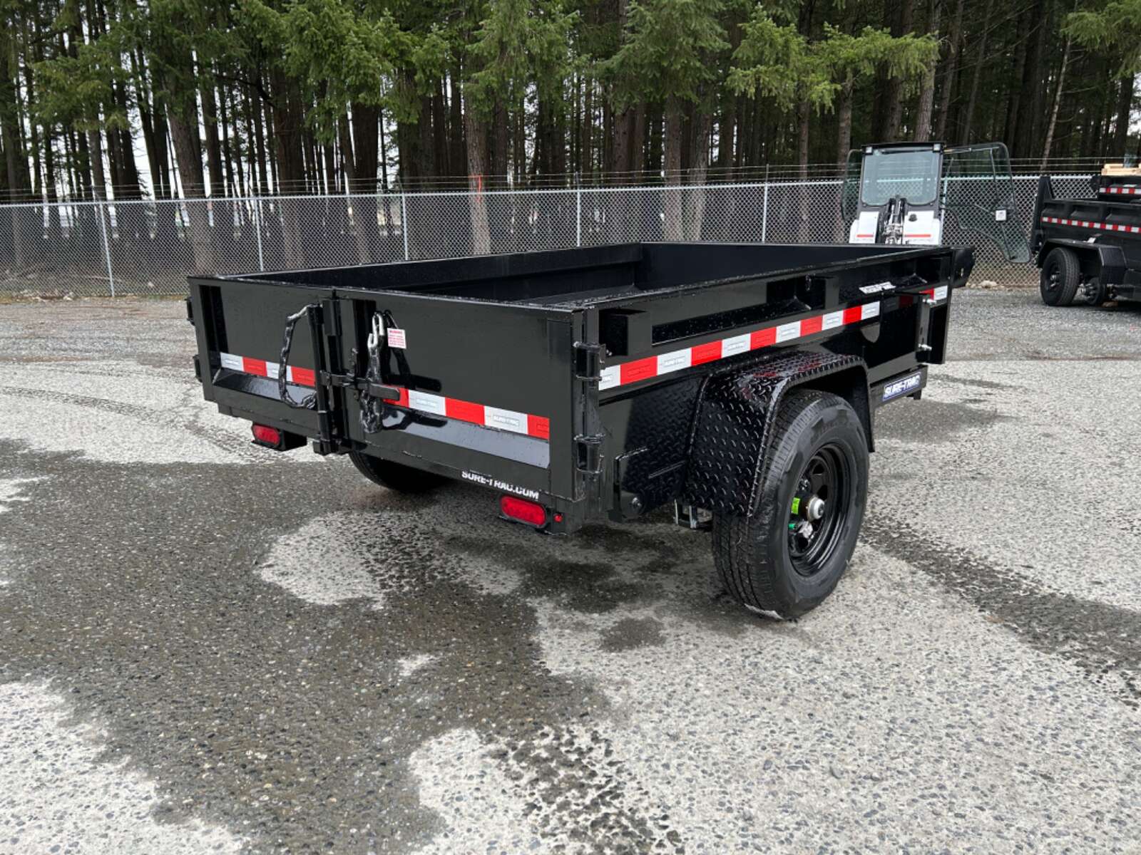 Photo of 2025 Sure-Trac 5X8 5,000LB GVWR Dump Trailer