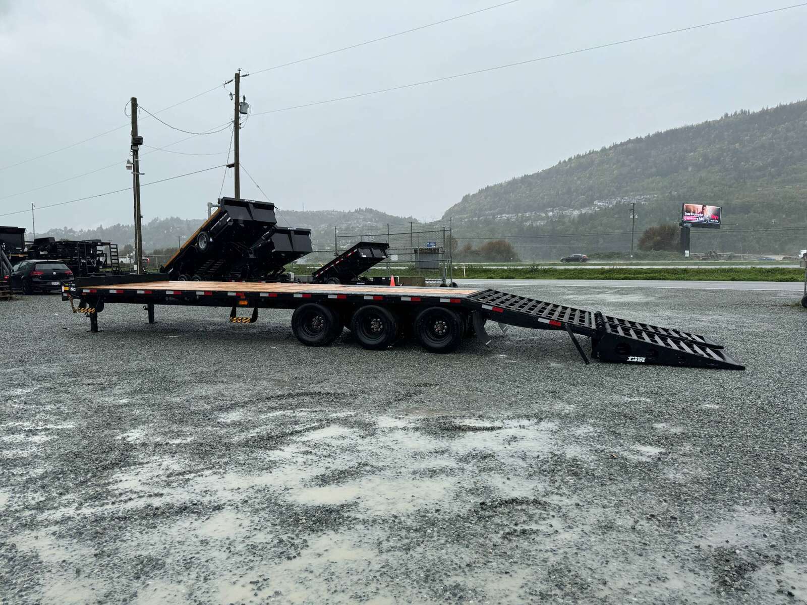 Photo of 2024 Southland 24+6 A-FRAME 30450lb GVW Deckover Trailer