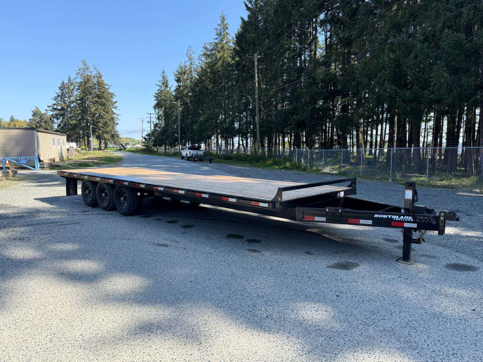 Photo of 2025 Southland 8.5X25' Deckover 21,000LB GVWR