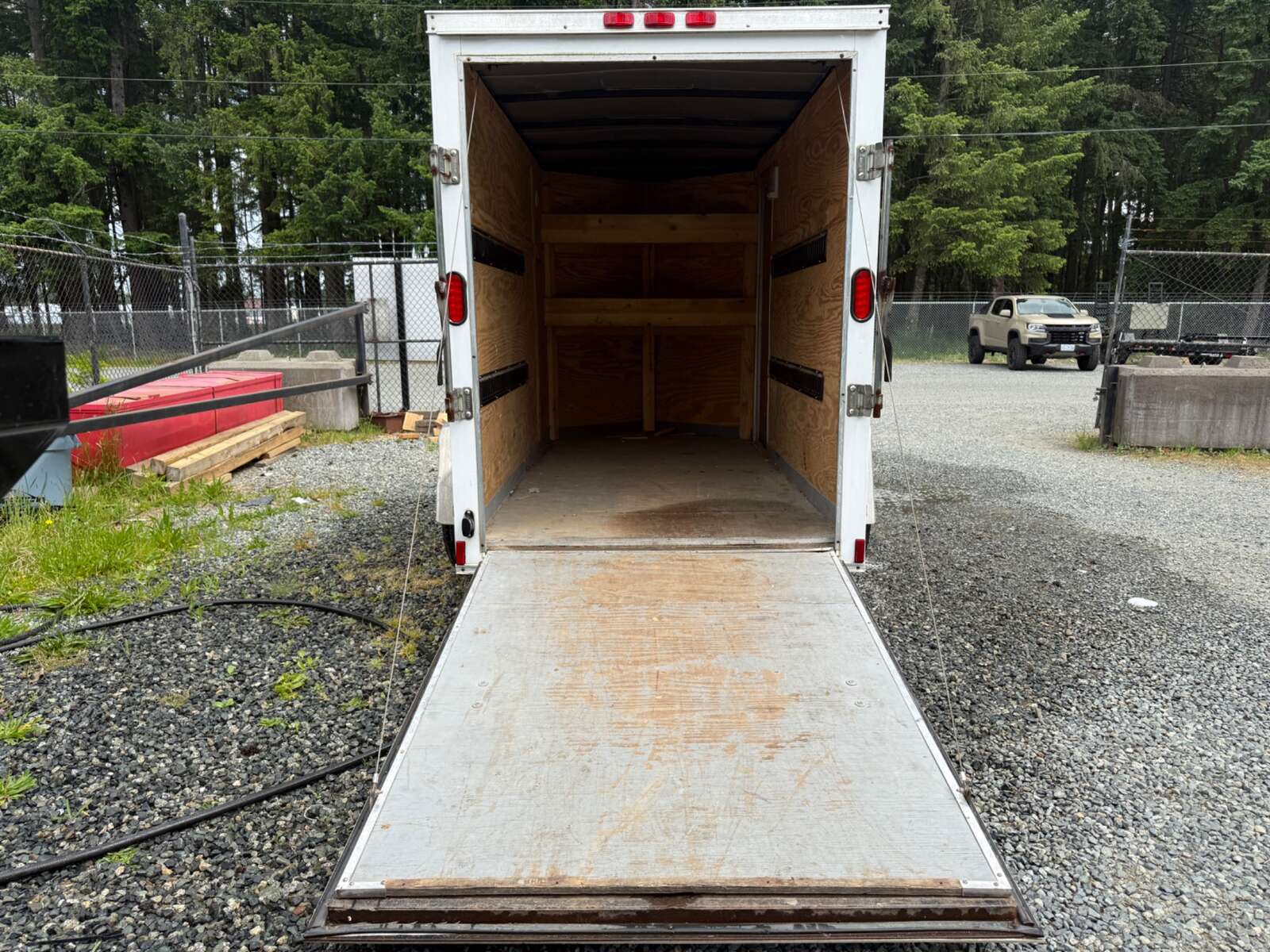 Photo of 2016 Diamond Cargo 5X10+ V-Nose