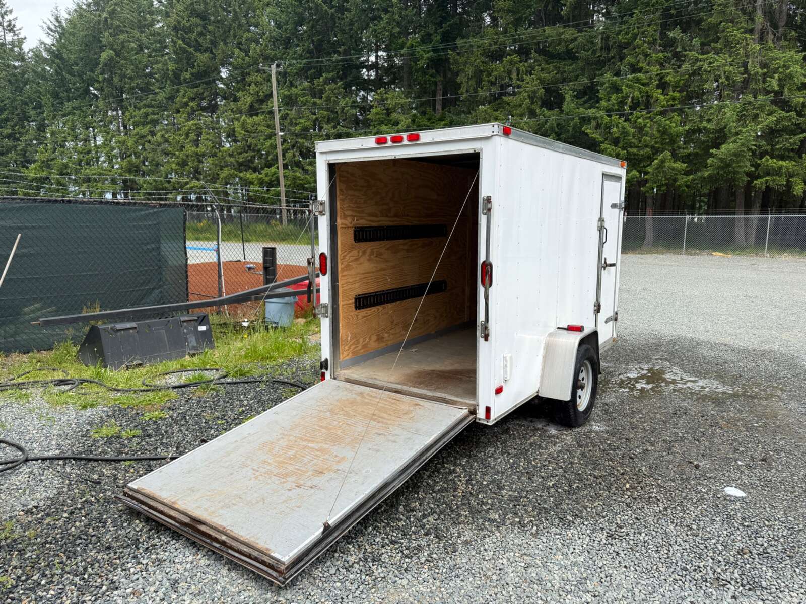 Photo of 2016 Diamond Cargo 5X10+ V-Nose