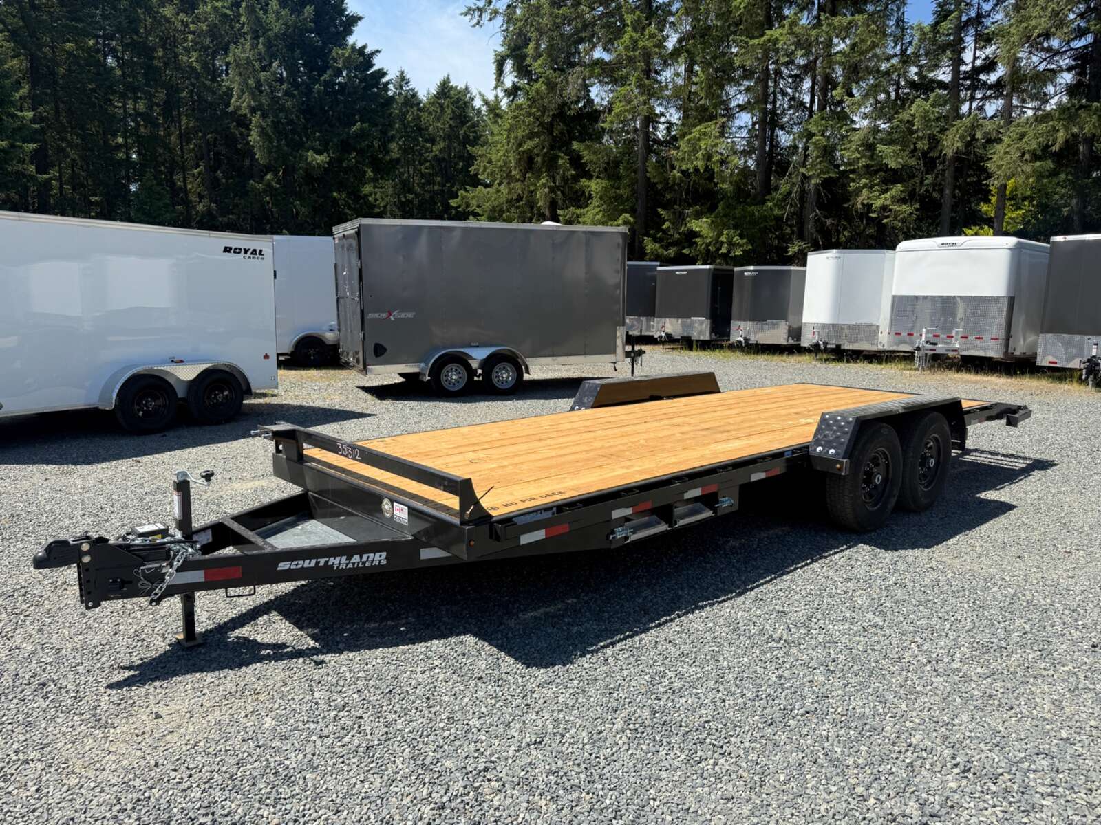 Photo of 2026 Southland 7X20+2' Beavertail 15,400LB GVWR - Slide in Ramps