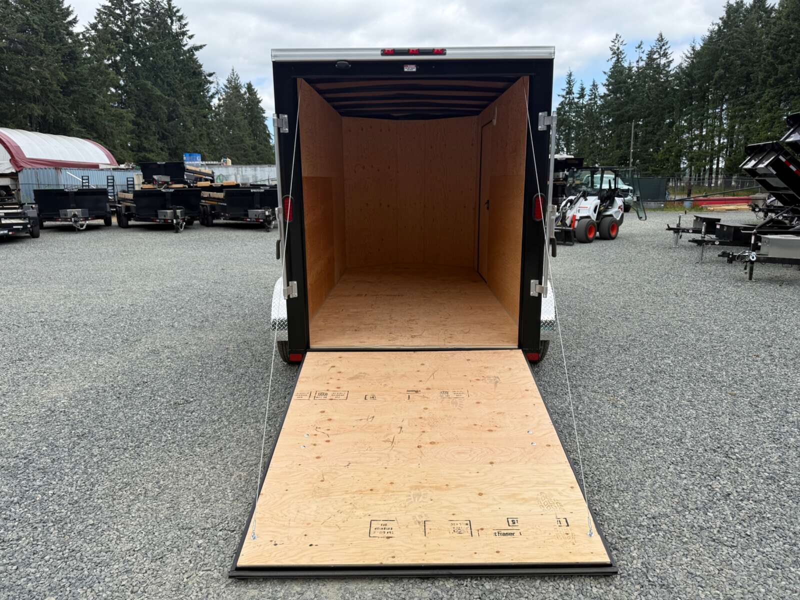 Photo of 2026 Royal Cargo 6X12+V 7,700LB GVW - RAMP DOOR - 78" INTERIOR