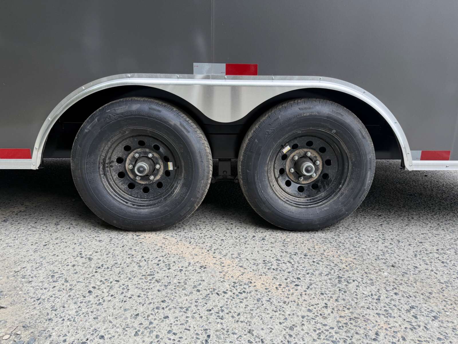 Photo of 2026 Royal Cargo 8.5X20+V-Nose 11,400LB GVWR - 86" Interior - Car Hauler
