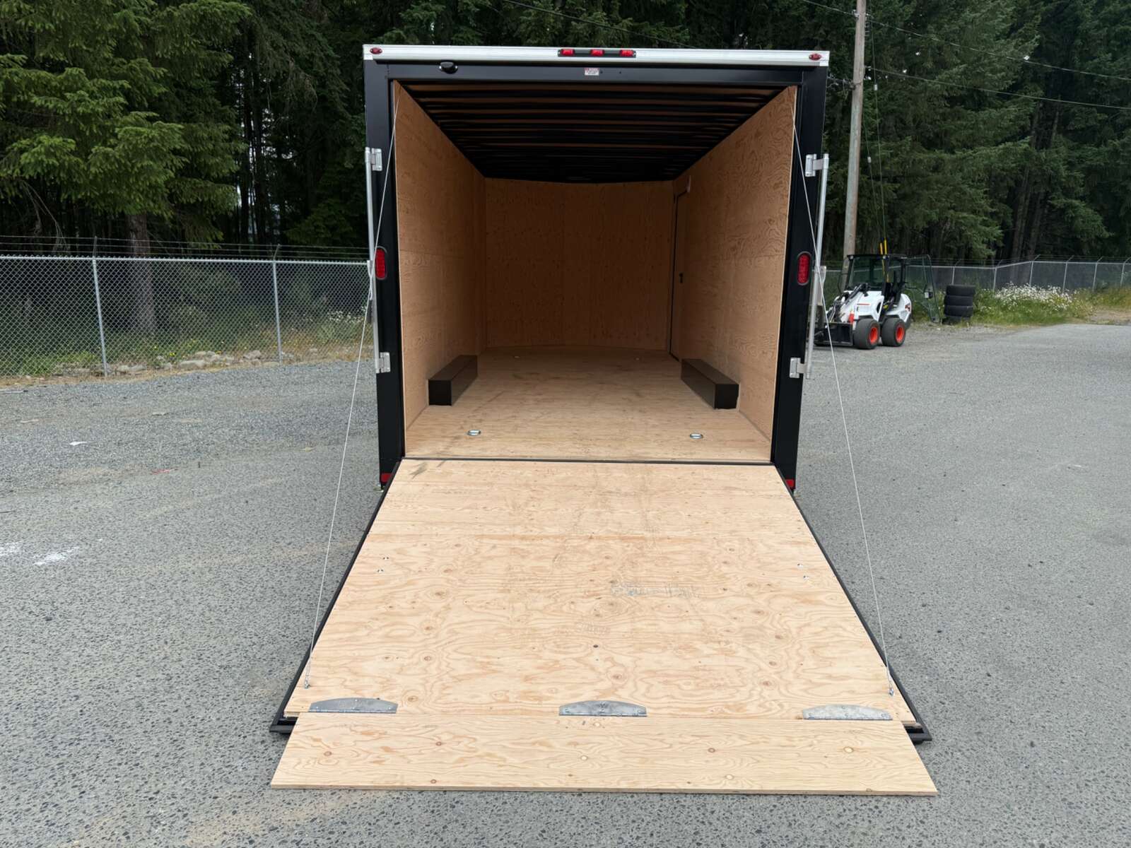 Photo of 2026 Royal Cargo 8.5X20+V-Nose 11,400LB GVWR - 86" Interior - Car Hauler