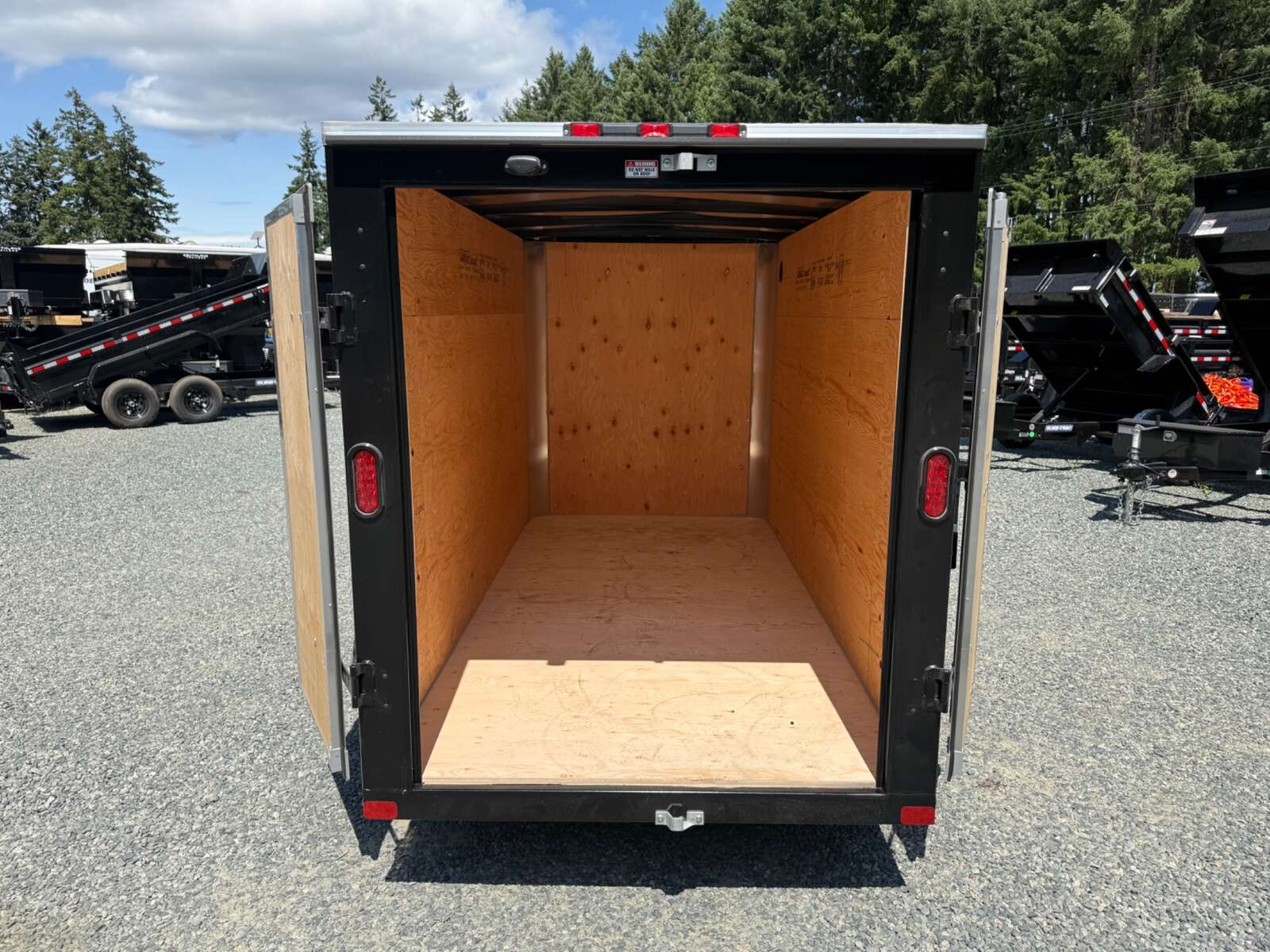 Photo of 2026 Royal Cargo 5X10 2990LB GVW RAMP DOOR 64" INTERIOR