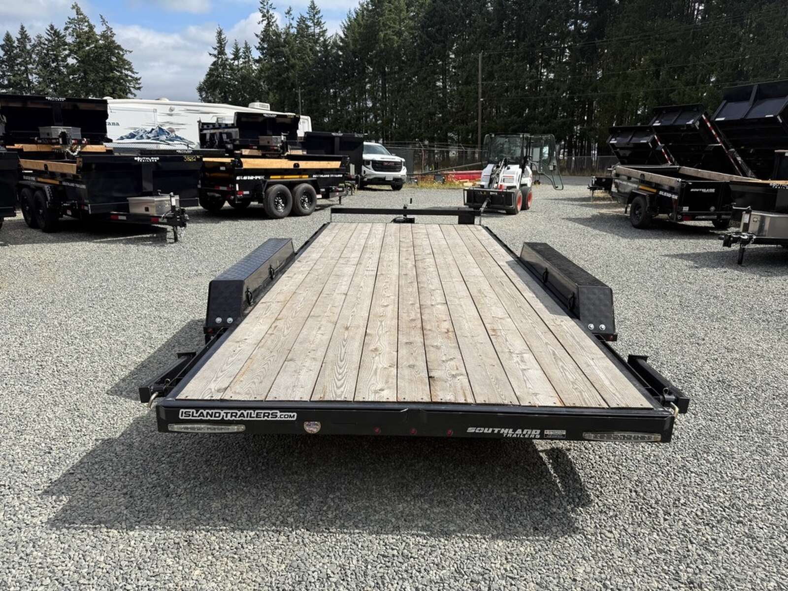 Photo of Used 2025 Southland 7X18 7,700LB GVW Flatbed Trailer