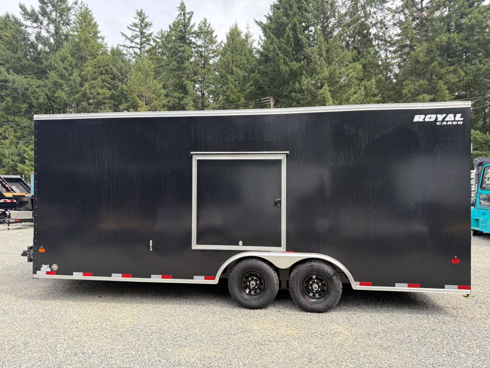 Photo of 2026 Royal Cargo 8.5X20+V 11,400LB GVW CAR CARRIER W/ ESCAPE DOOR