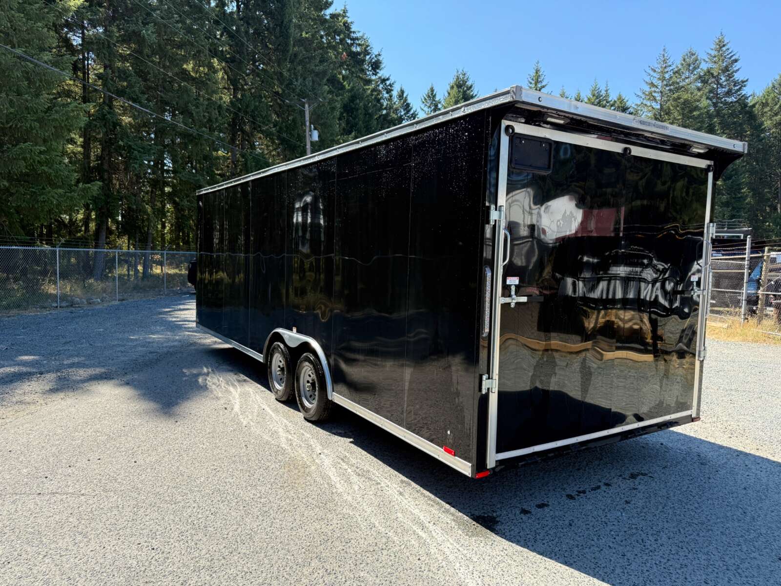 Photo of Used 2024 MTI MDLX 8.5X24' + V-Nose Car Hauler - 9990LB GVWR