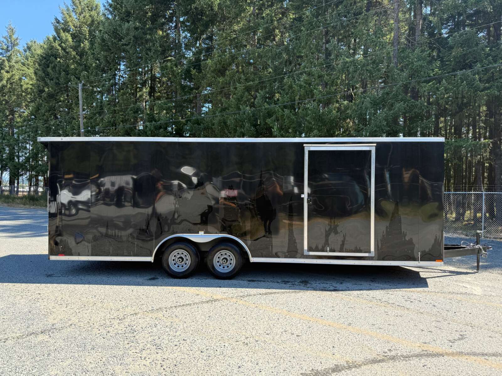 Photo of Used 2024 MTI MDLX 8.5X24' + V-Nose Car Hauler - 9990LB GVWR