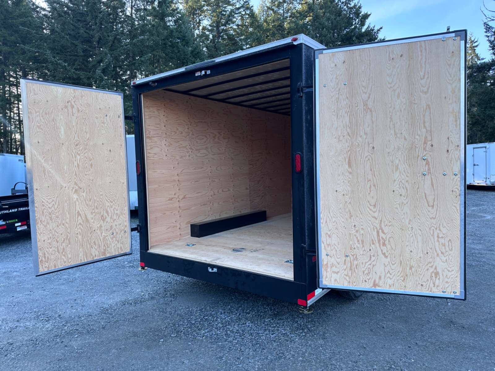 Photo of 2026 Royal Cargo 8.5X16+V 11,400LB GVW - BARN DOORS - 86" INTERIOR