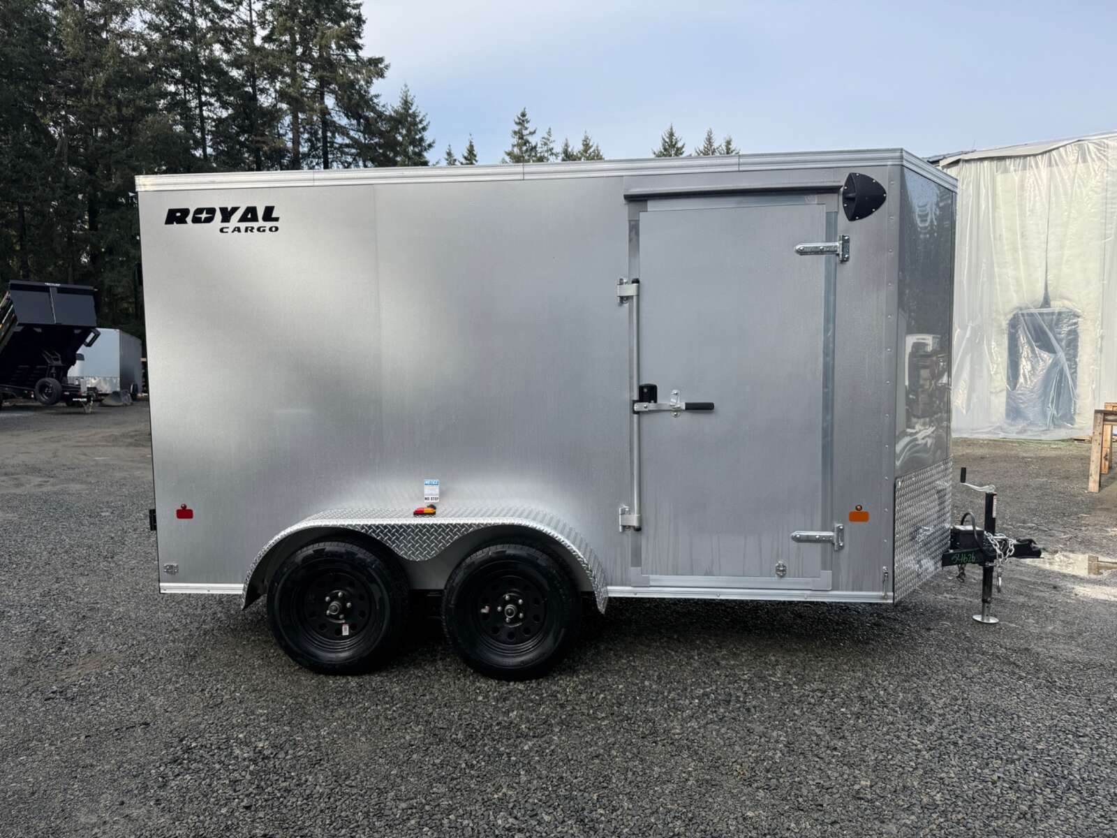 Photo of 2026 Royal Cargo 6X12+V 7,700LB GVW - BARN DOORS - 78" INTERIOR