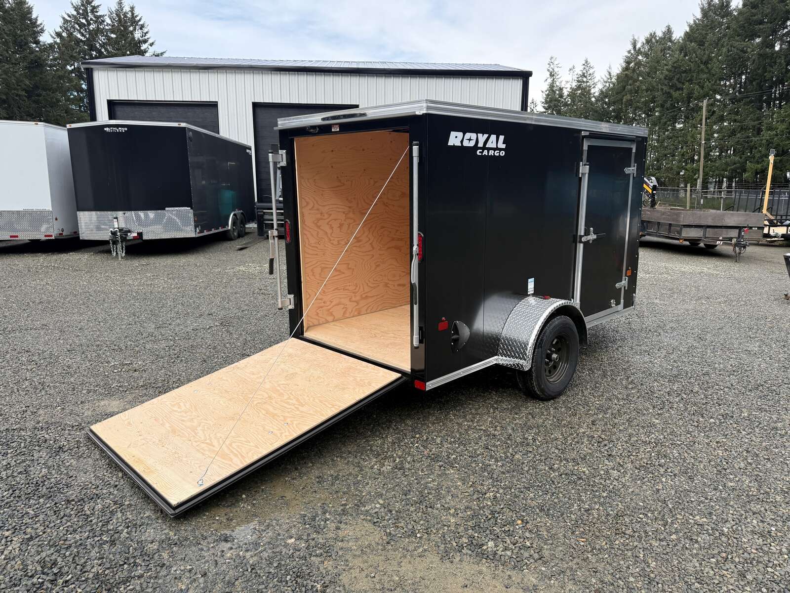 Photo of 2026 5X10 +V-NOSE 2,990LB GVW CARGO TRAILER - SIDE DOOR - REAR RAMP DOOR 