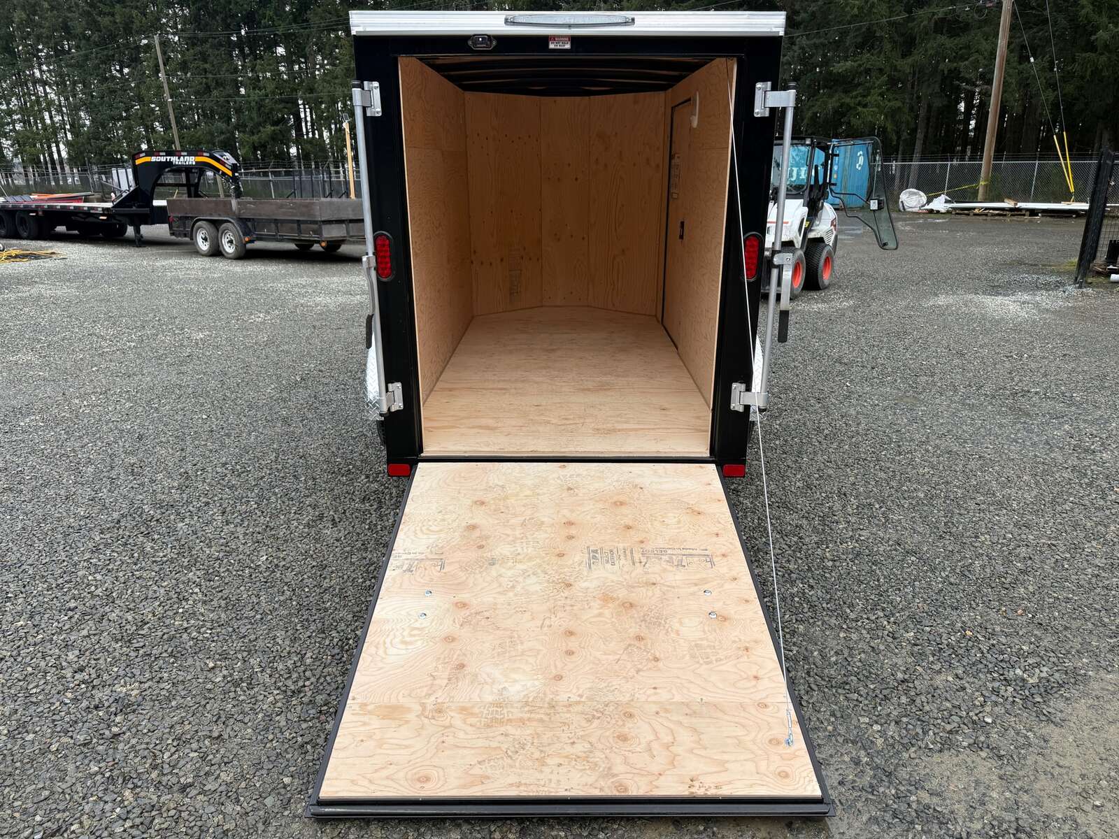 Photo of 2026 Royal 5x10 +V-Nose 2,990lb GVW Cargo Trailer - Side Door - Rear Ramp Door 