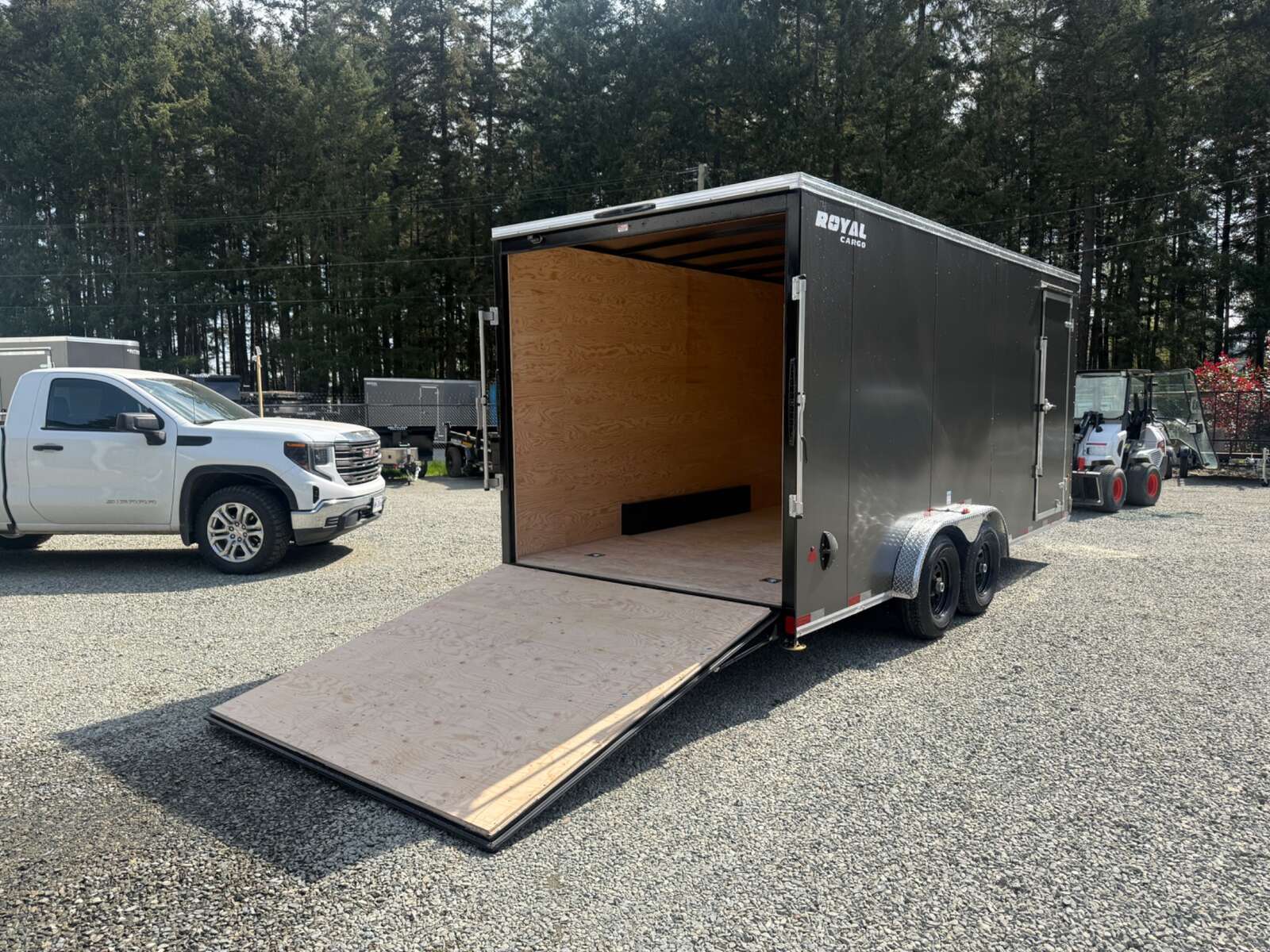 Photo of 2026 Royal Cargo 7.5x18+V 11,400lb GVWR - 86" Interior - Rear Ramp Door 