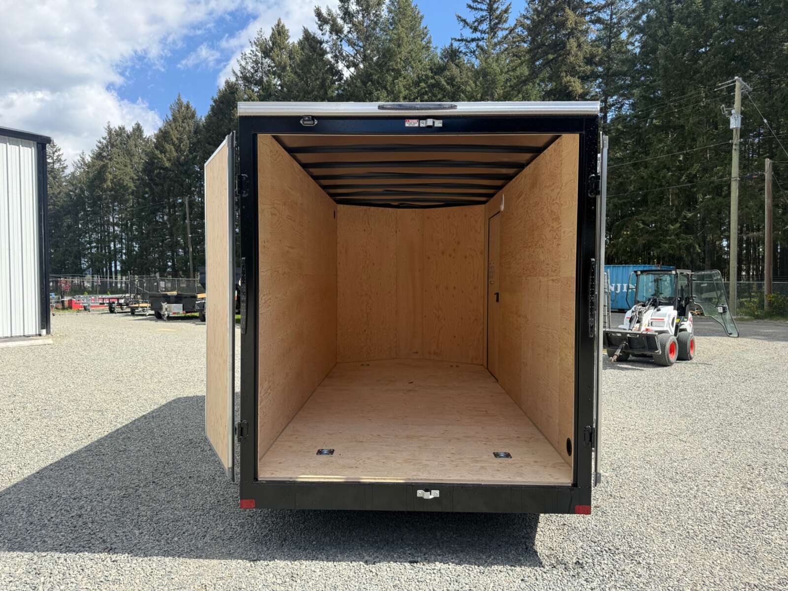 Photo of 2026 ROYAL CARGO 7X14+V 7700LB GVW - 86" INTERIOR - BARN DOOR