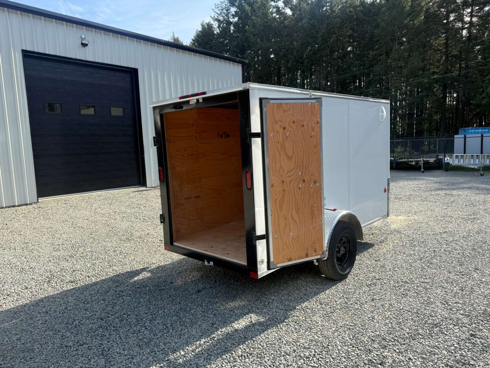 Photo of 2026 Royal Cargo 5X10 2990LB GVW BARN DOORS 64" INTERIOR