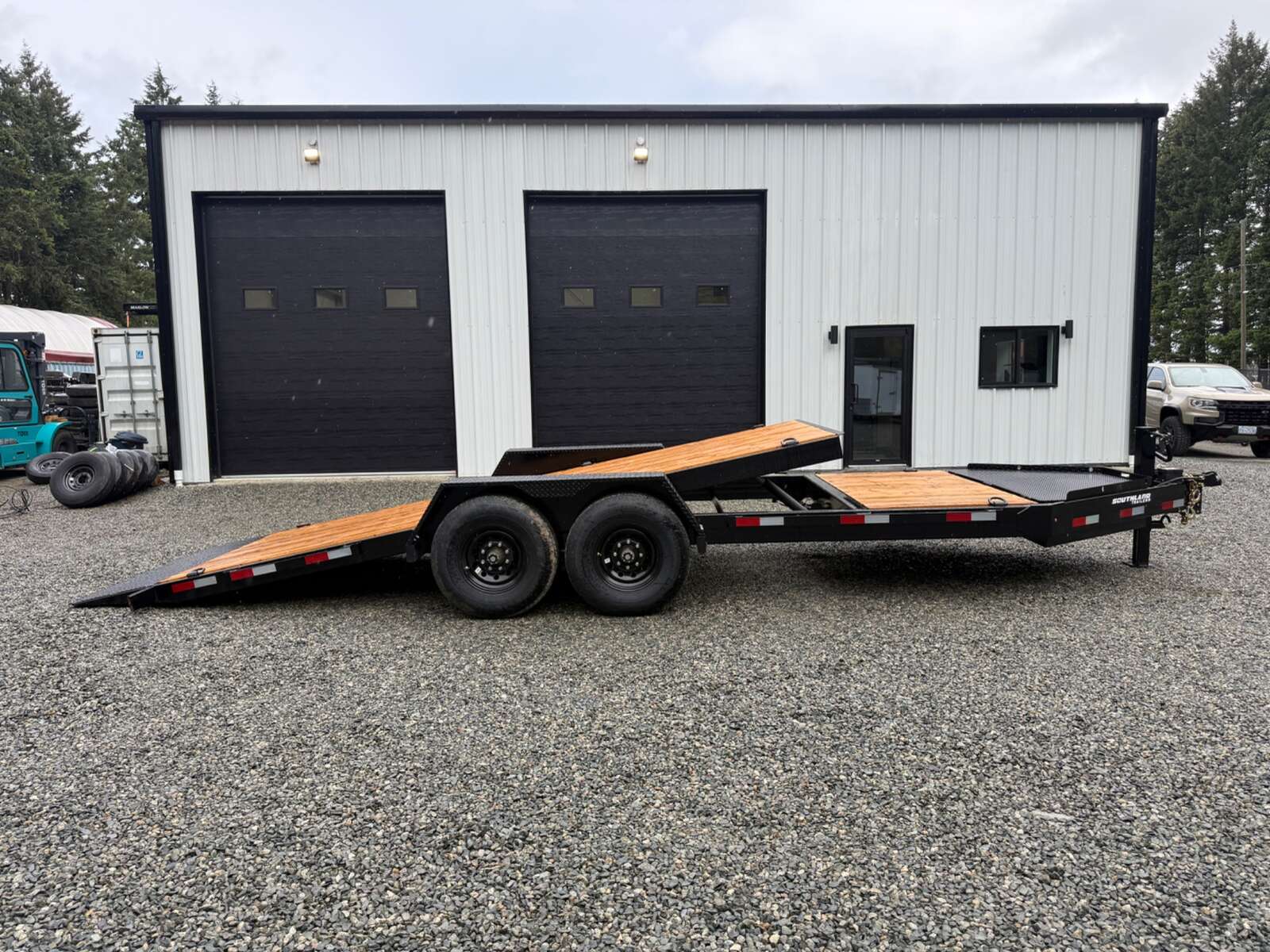 Photo of 2026 Southland 7X16' + 4' Equipment Tilt 17,400LB GVWR