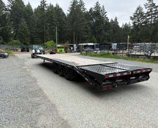 Thumbnail Photo of Used 2026 Southland 8.5X25' + 5' Beavertail Deckover 21,000LB GVWR
