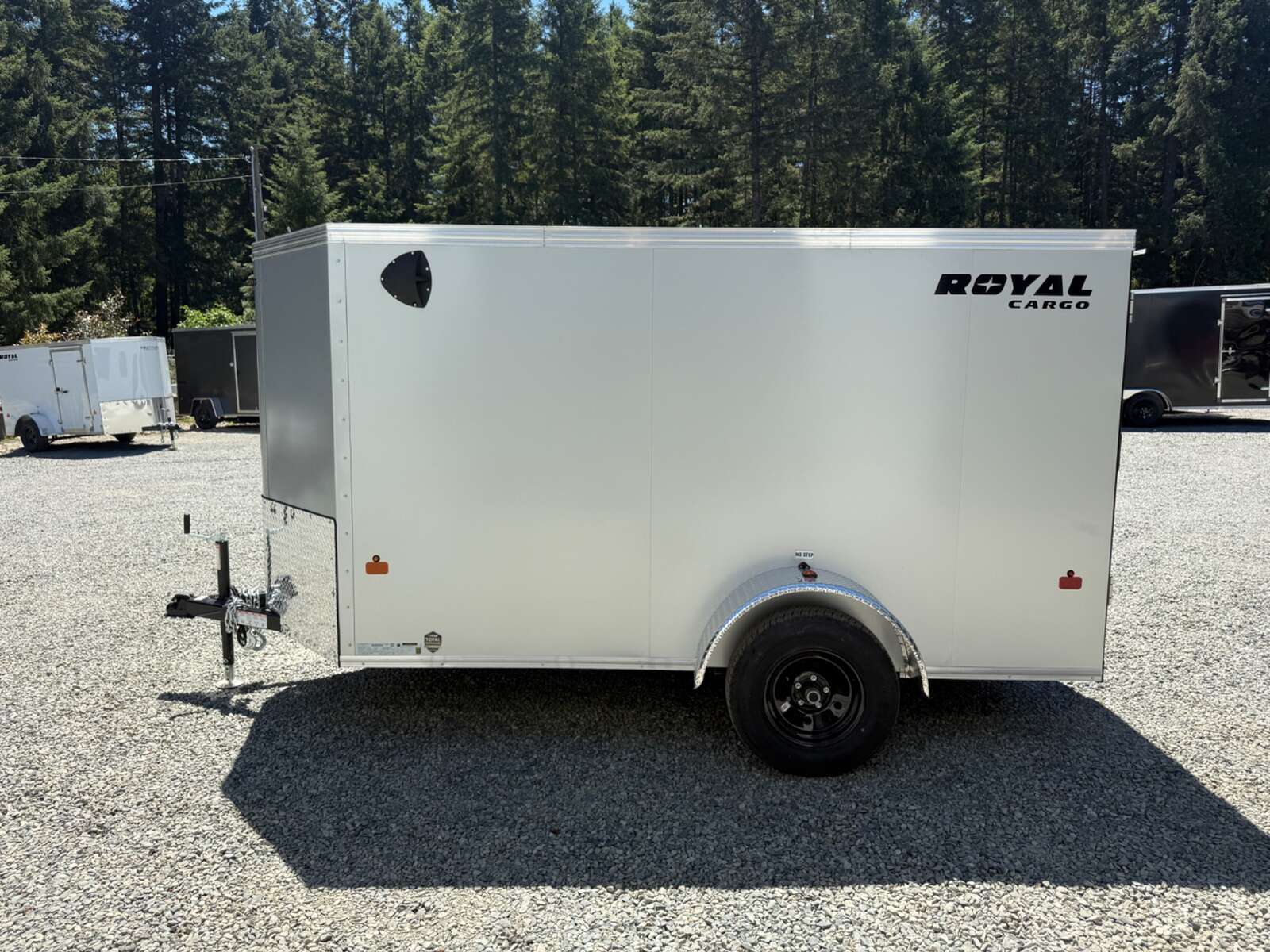 Photo of 2026 Royal Cargo 5X10+V 2990LB GVW - RAMP DOOR - 64" INTERIOR 