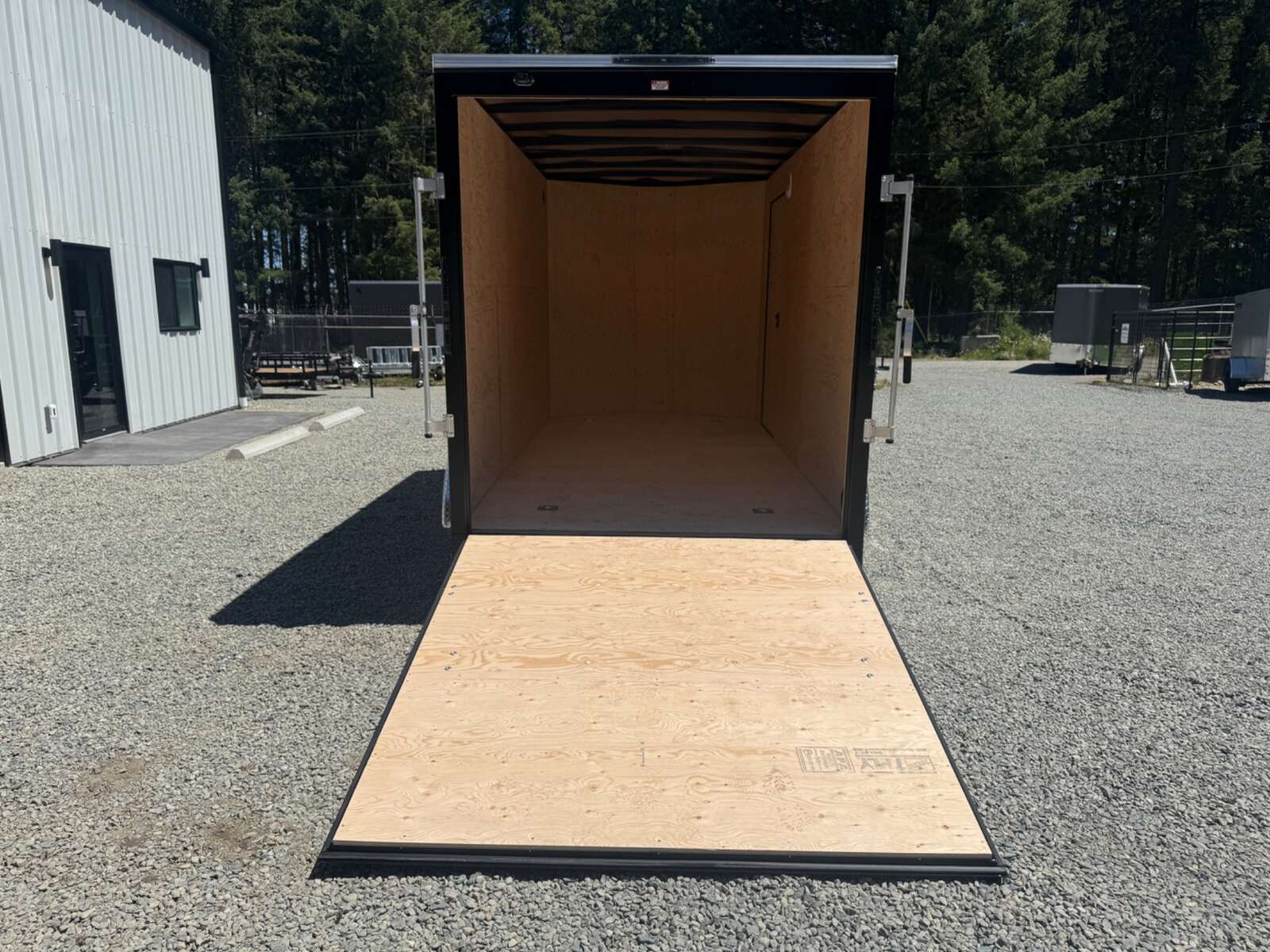 Photo of 2026 Royal Cargo 7X14+V 7700LB GVW - 86" INTERIOR - RAMP DOOR