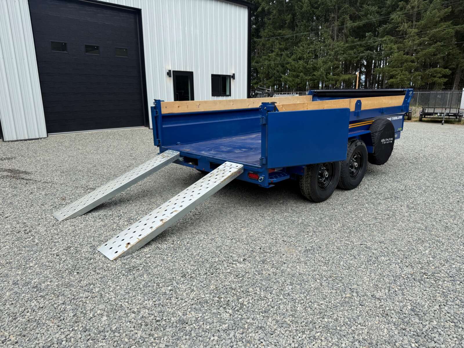Photo of 2026 Southland 7X14 15,400LB GVW Dump Trailer - Blue