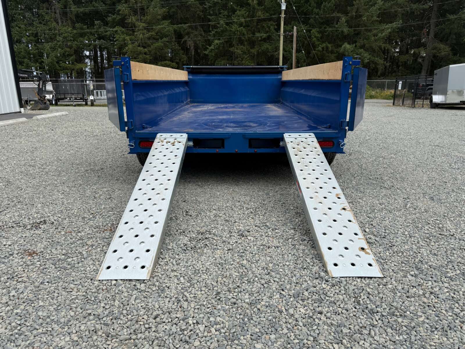 Photo of 2026 Southland 7X14 15,400LB GVW Dump Trailer - Blue
