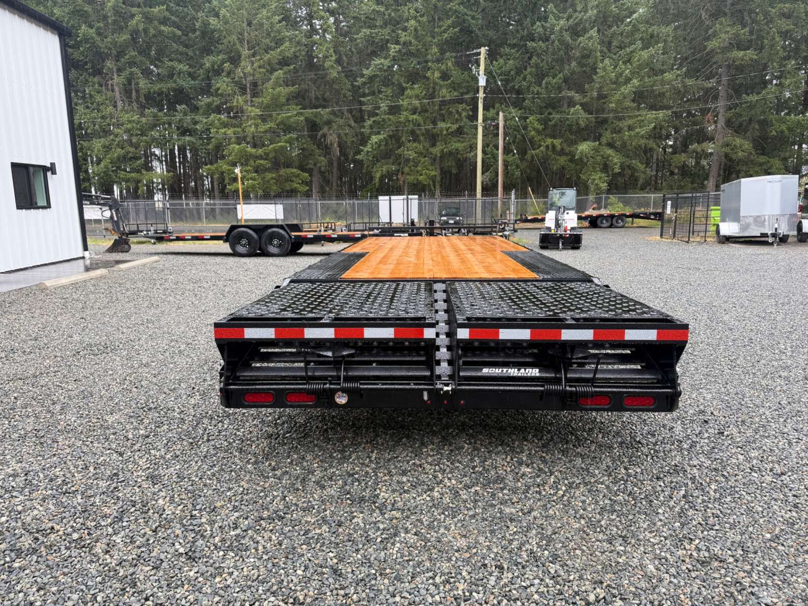 Photo of 2026 Southland 8.5X20+5 Beavertail Deckover 21,000LB GVWR