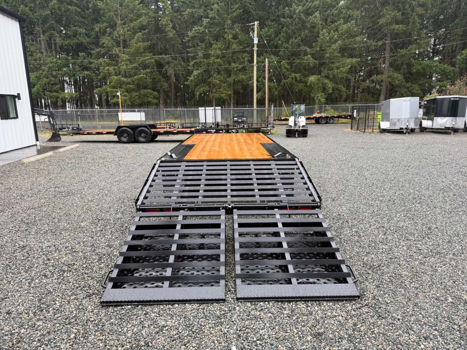 Photo of 2026 Southland 8.5X20+5 Beavertail Deckover 21,000LB GVWR
