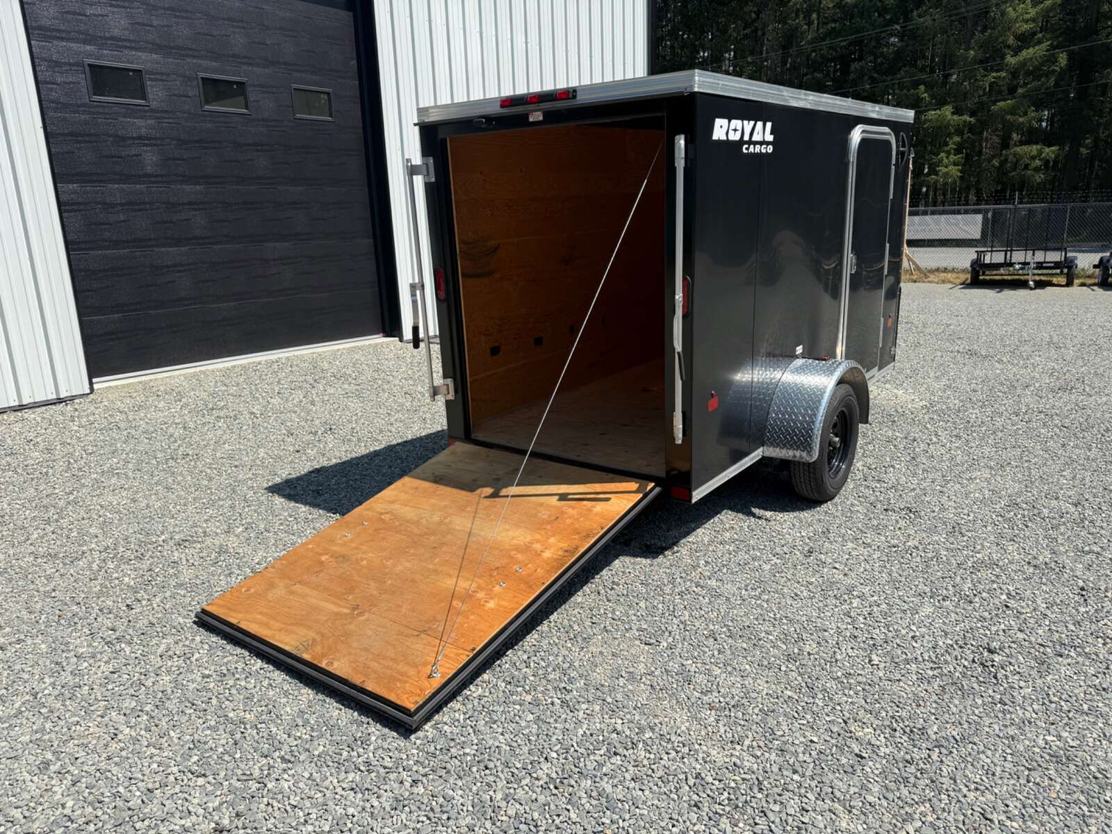 Photo of Used 2025 Royal Cargo 5X10+V 2990LB GVW - RAMP DOOR - 64" INTERIOR - RV SIDE DOOR