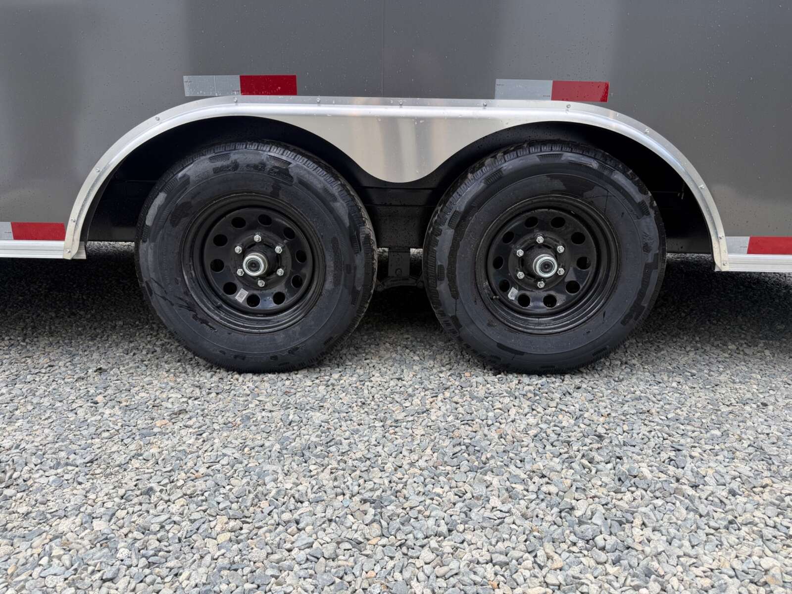 Photo of 2026 Royal Cargo 8.5X20+V-Nose 11,400LB GVWR - 86" Interior - Ramp Door