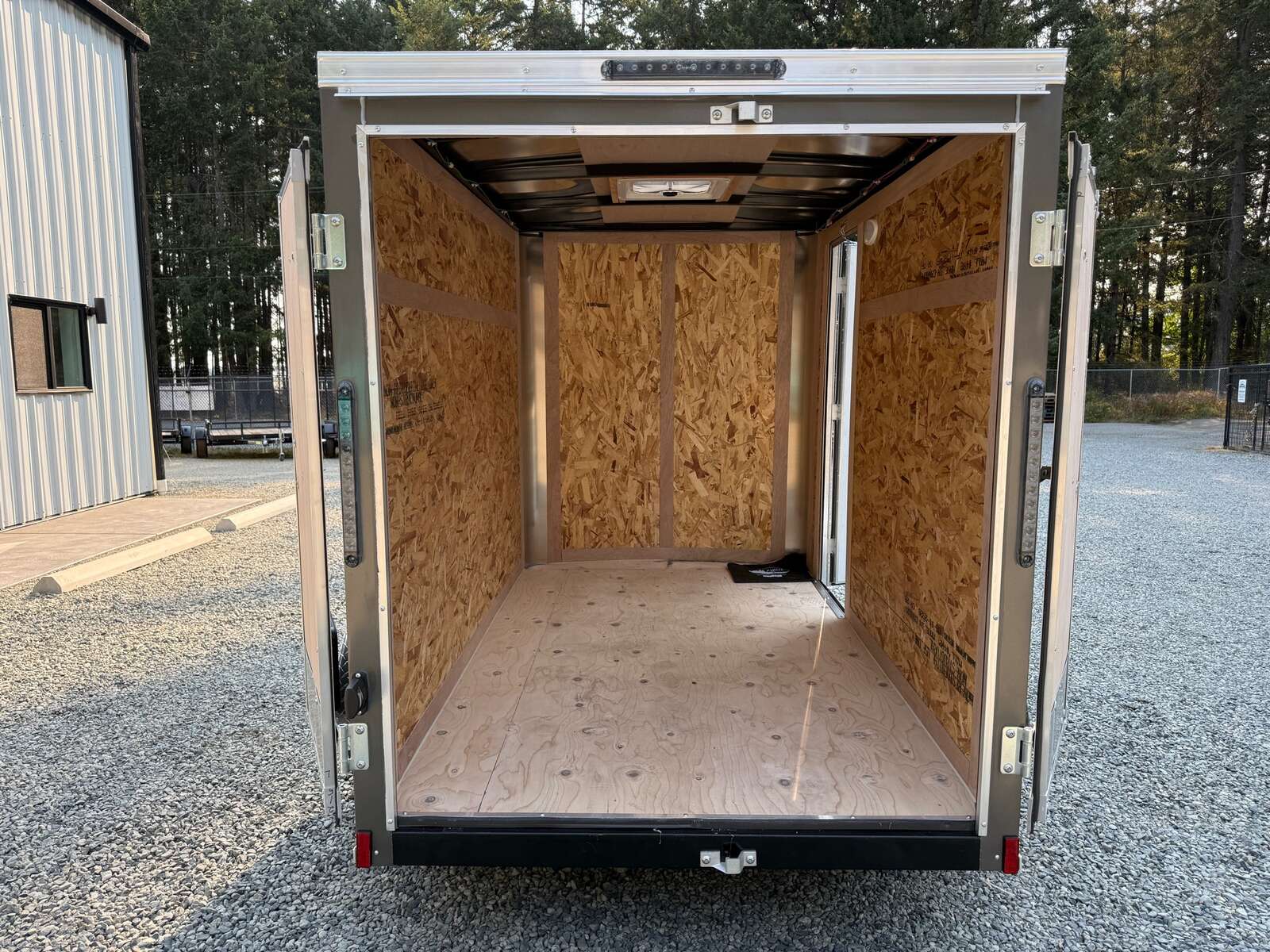 Photo of 2027 CARGO KING 5X8 2,990LB GVW - 65" INTERIOR - BARN DOOR