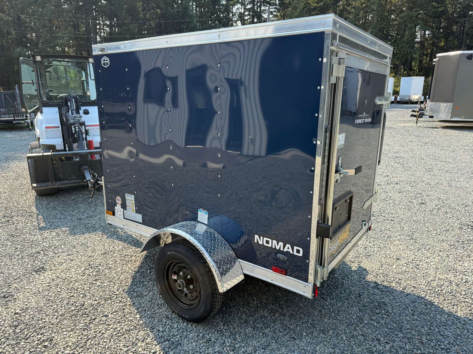 Photo of 2027 CARGO KING 4X6 2,000LB GVW - 50" INTERIOR - BARN DOORS 
