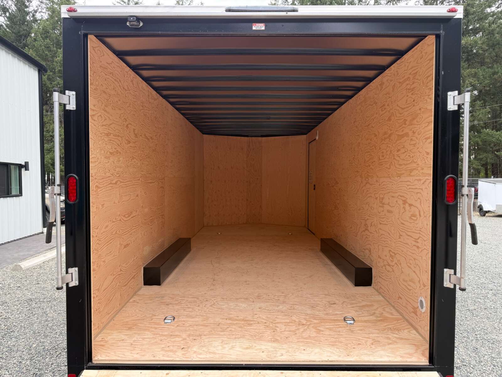 Photo of 2027 Royal Cargo 8.5X20+V-Nose 11,400LB GVWR - 86" Interior - Ramp Door