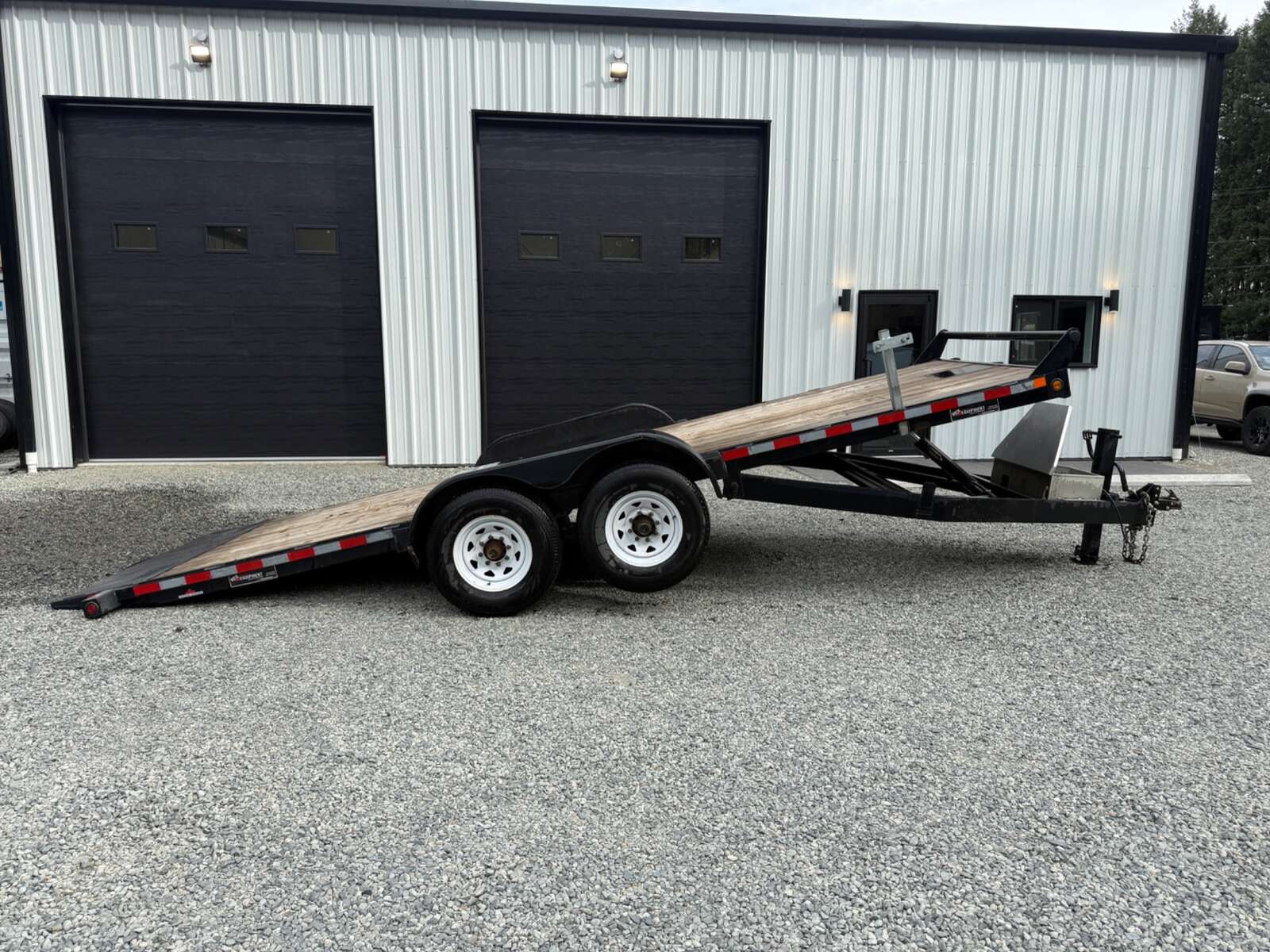 Photo of Used 2022 Canada Trailers 20' Hydraulic Tilt - 14,000LB GVWR