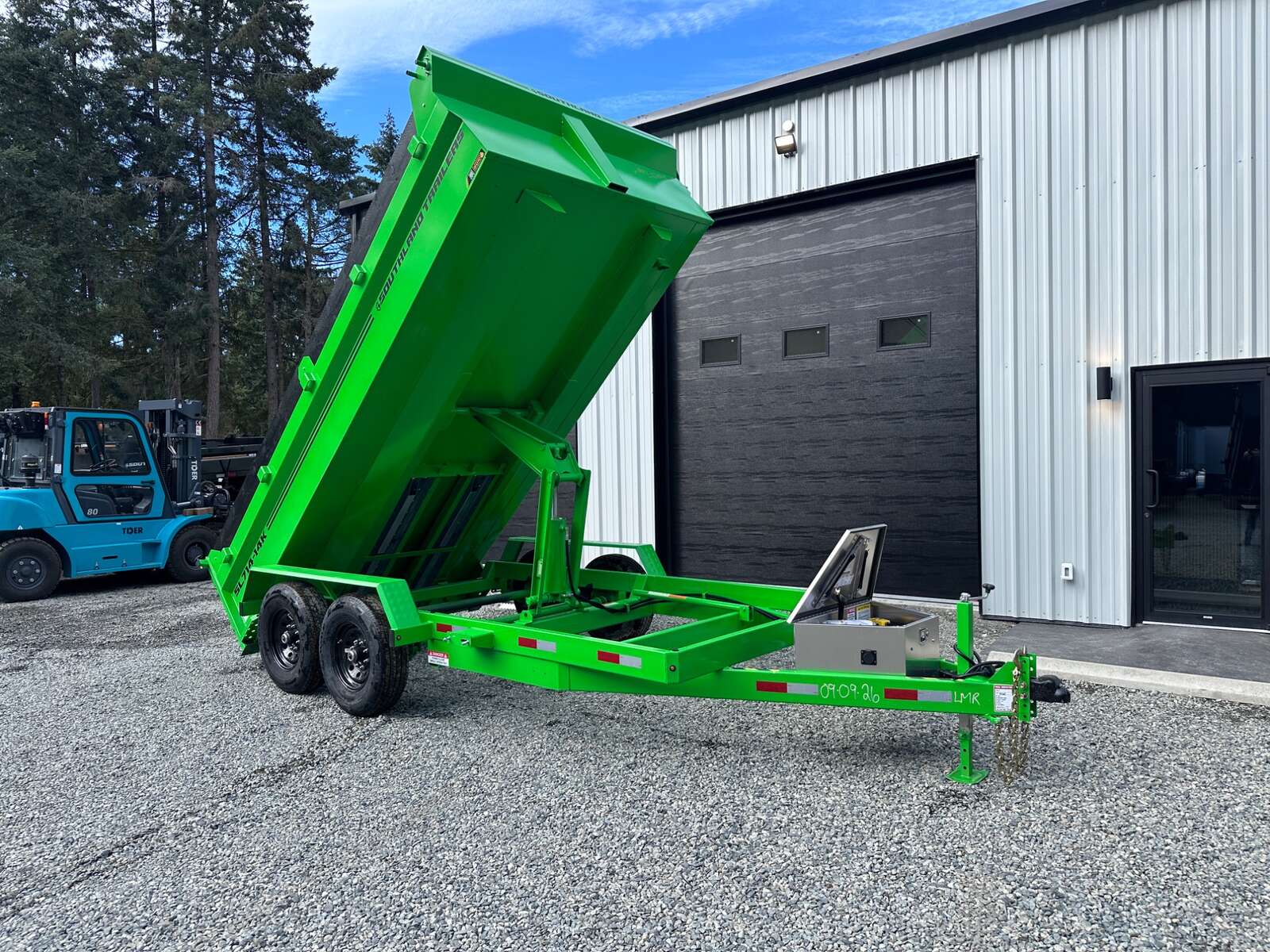 Photo of 2027 Southland 7X14 15,400LB GVW Dump Trailer - Bright Green