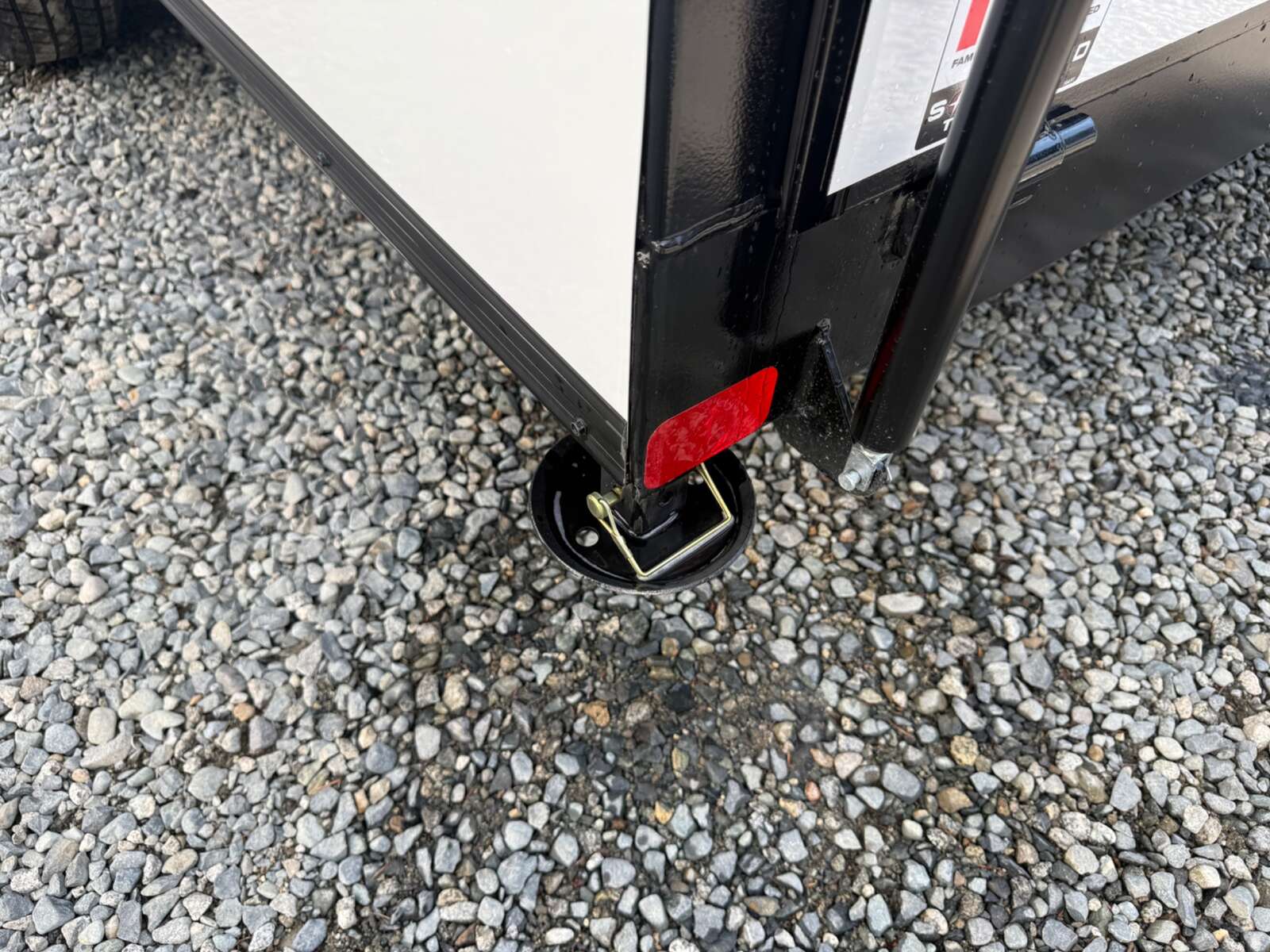 2027 Royal Cargo 7.5x16 +V 7,700lb GVW - 86" Interior - Ramp Door
