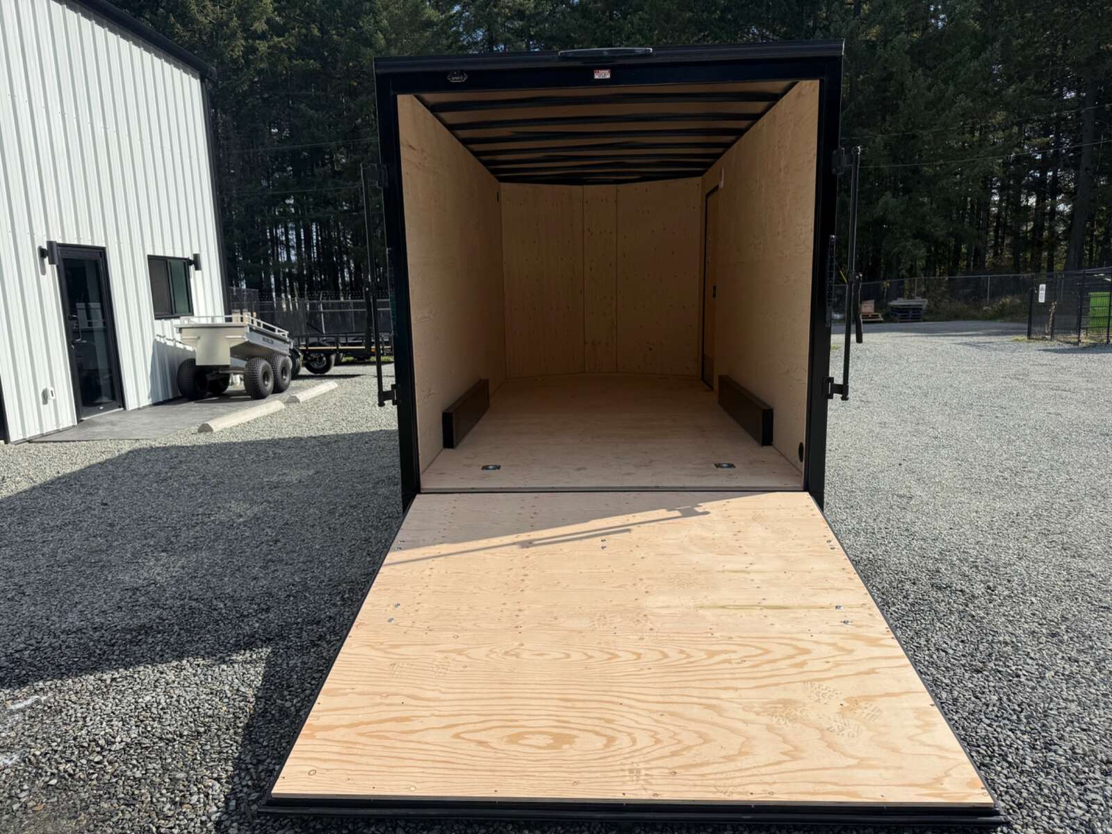 2027 Royal Cargo 7.5x16 +V 7,700lb GVW - 86" Interior - Ramp Door