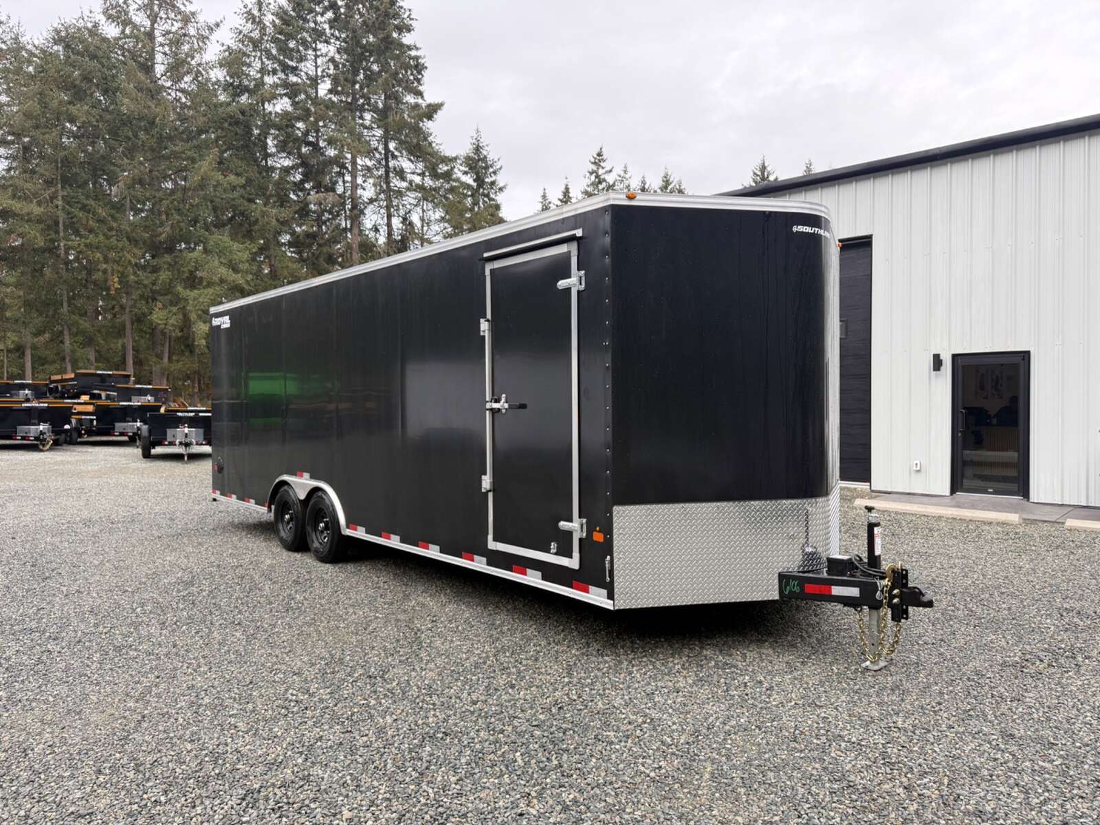 2027 Royal Cargo 8.5x24+V 11,400lb GVW 86" Tall Car Hauler