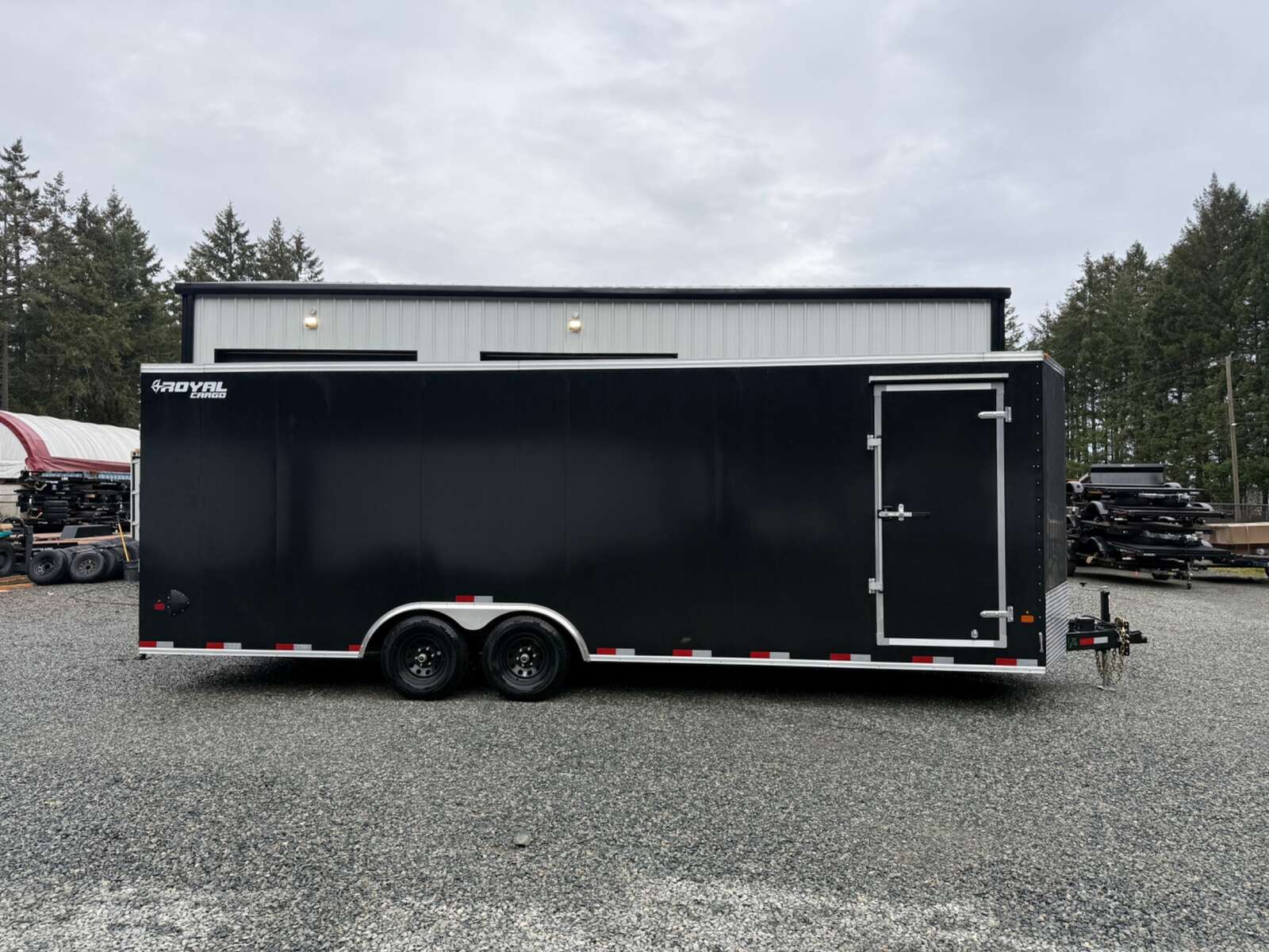 2027 Royal Cargo 8.5x24+V 11,400lb GVW 86" Tall Car Hauler