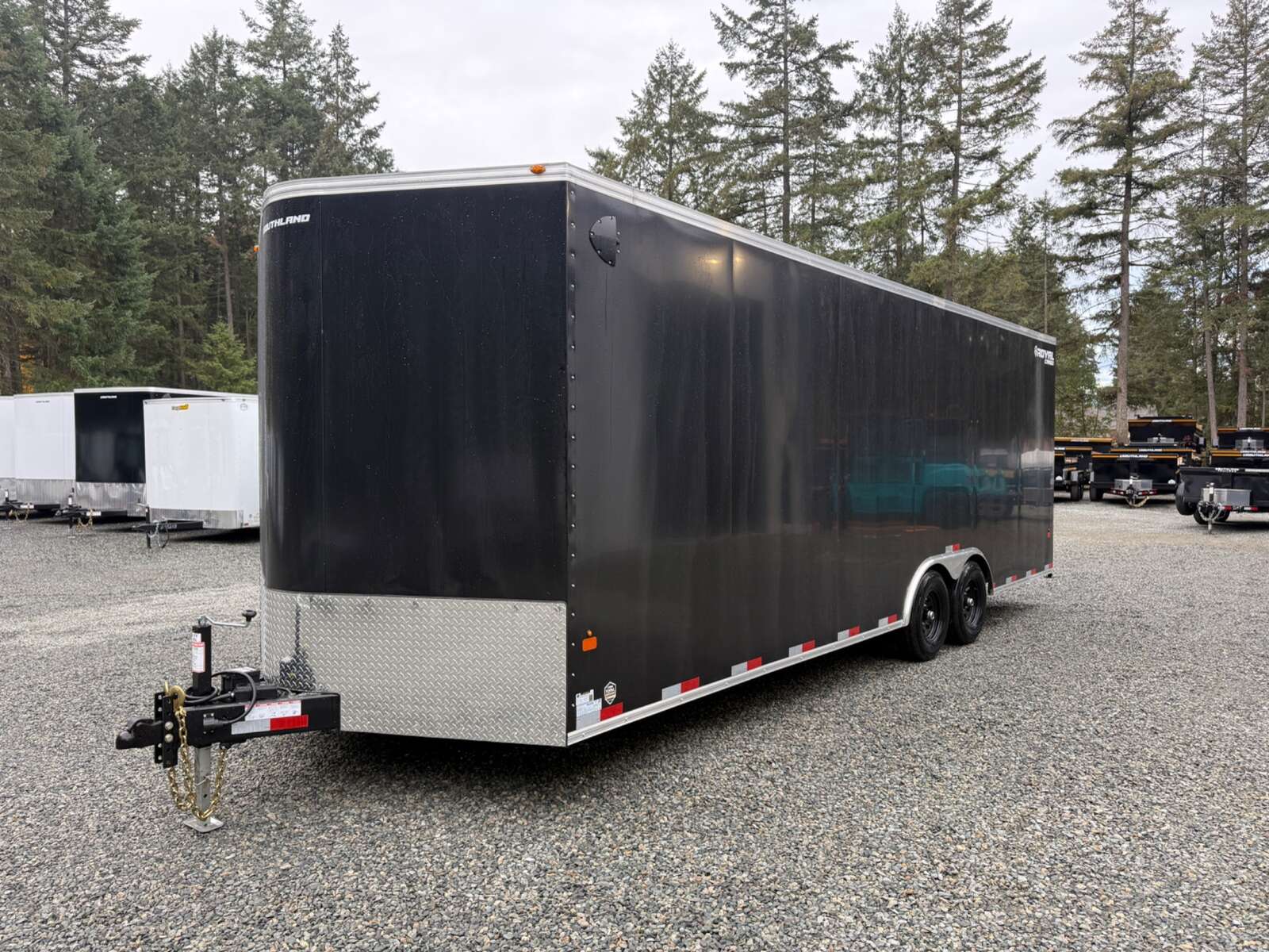 2027 Royal Cargo 8.5x24+V 11,400lb GVW 86" Tall Car Hauler