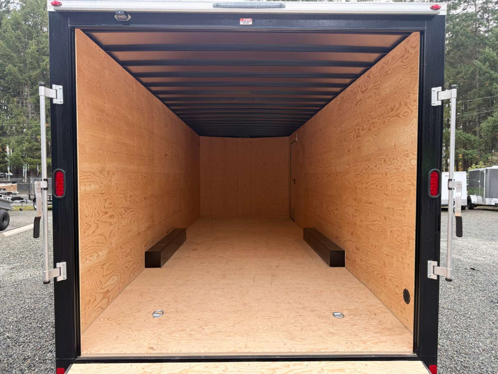 2027 Royal Cargo 8.5x24+V 11,400lb GVW 86" Tall Car Hauler